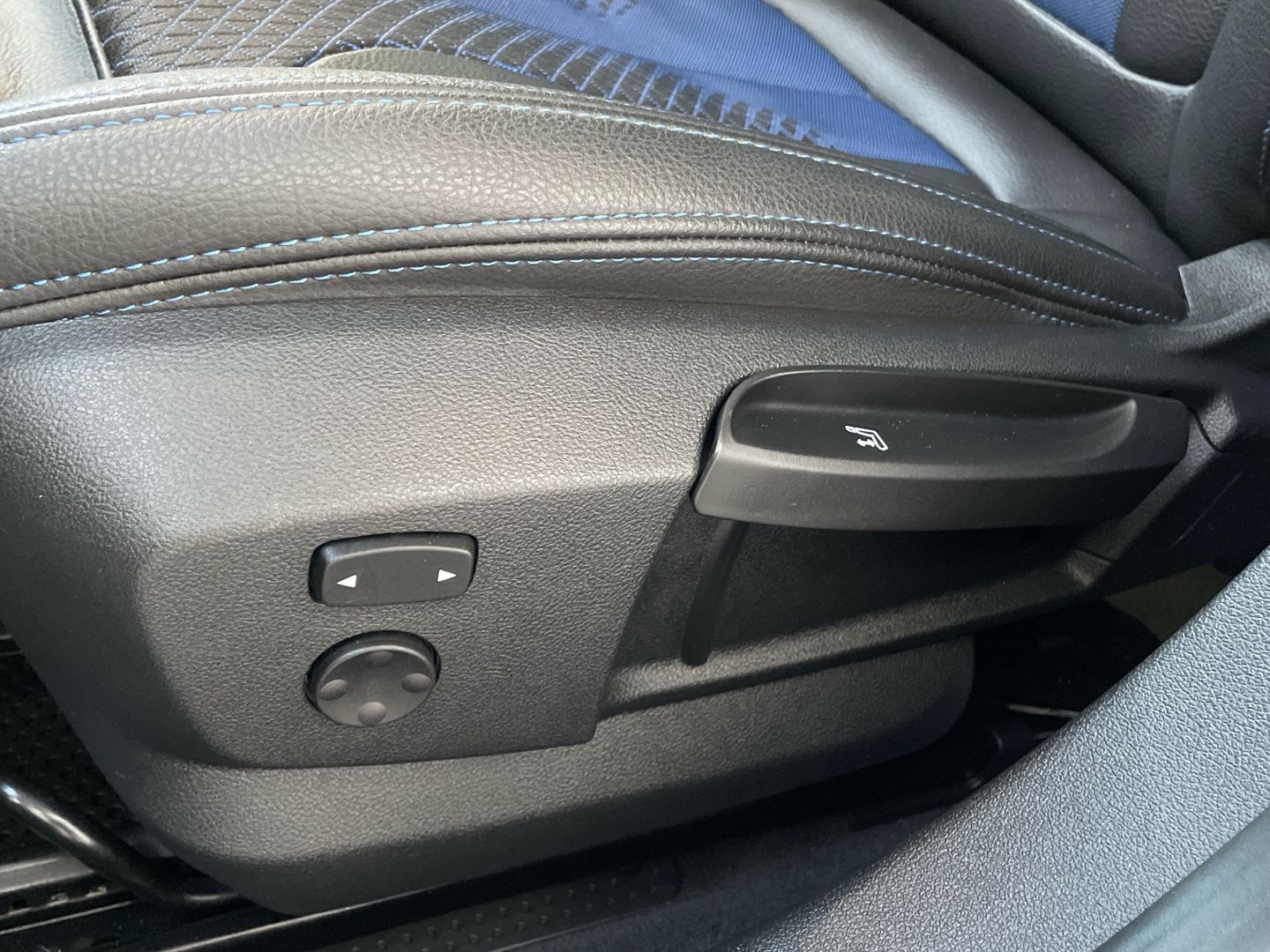 Imatge del vehicle 38