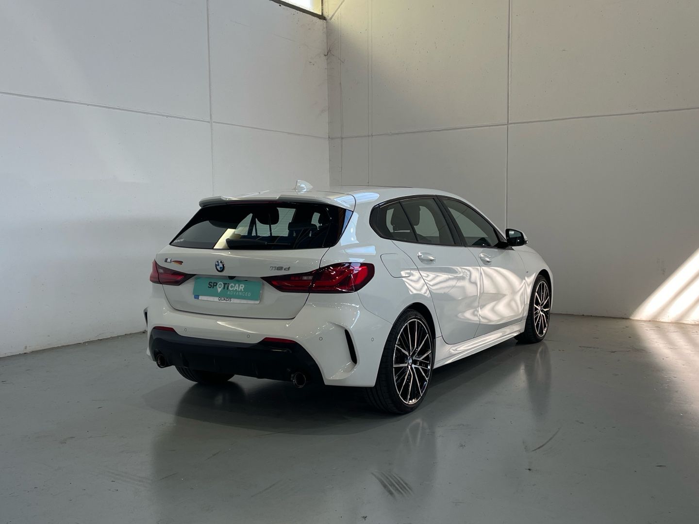Imatge del vehicle 24