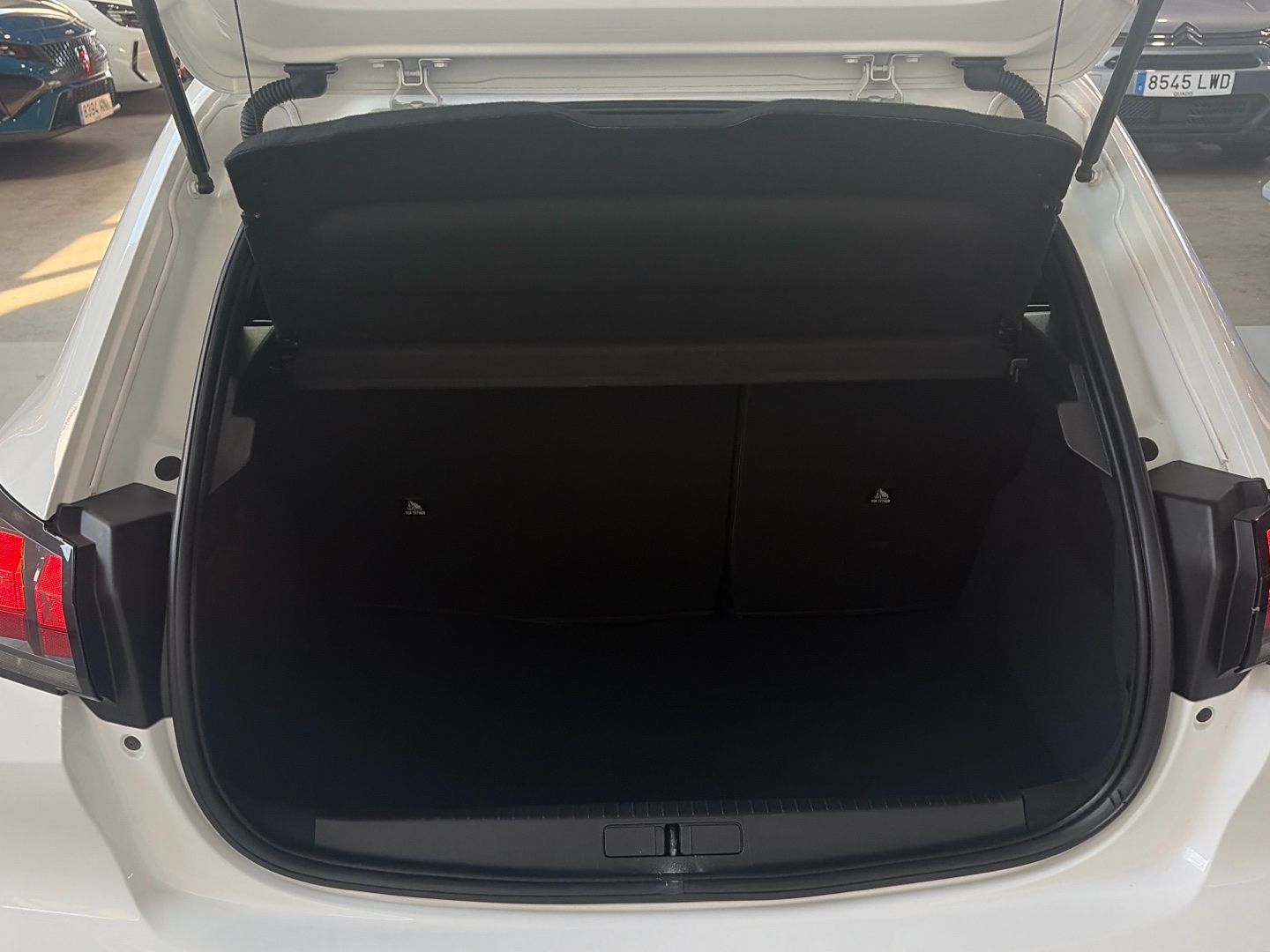 Imatge del vehicle 6