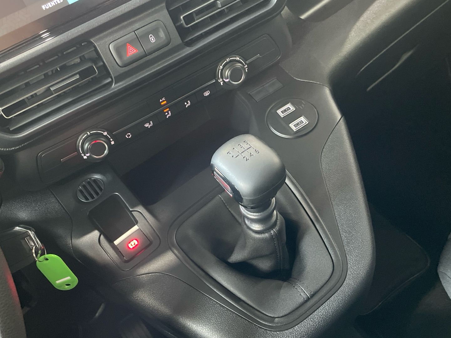 Imatge del vehicle 14