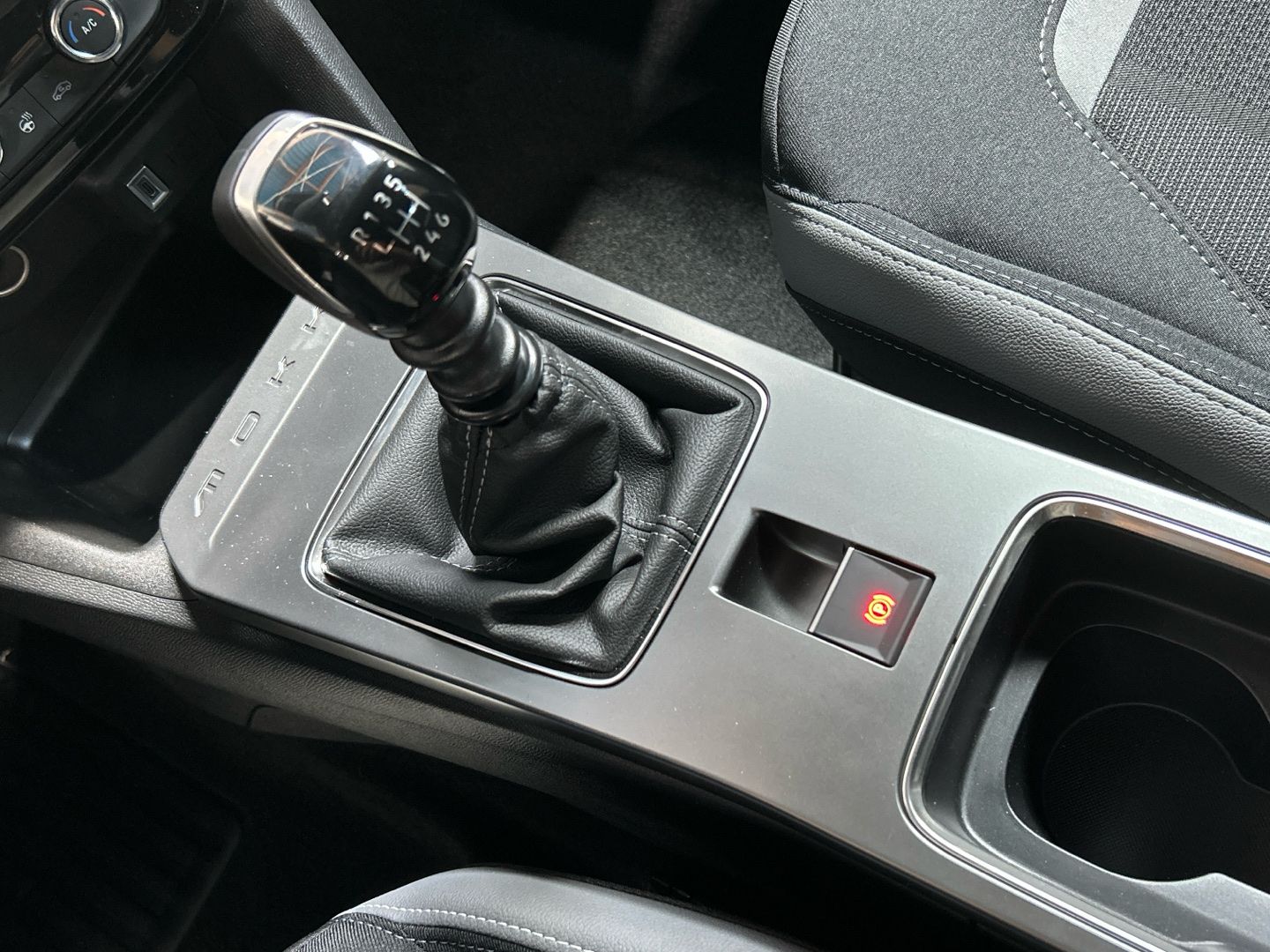 Imatge del vehicle 32