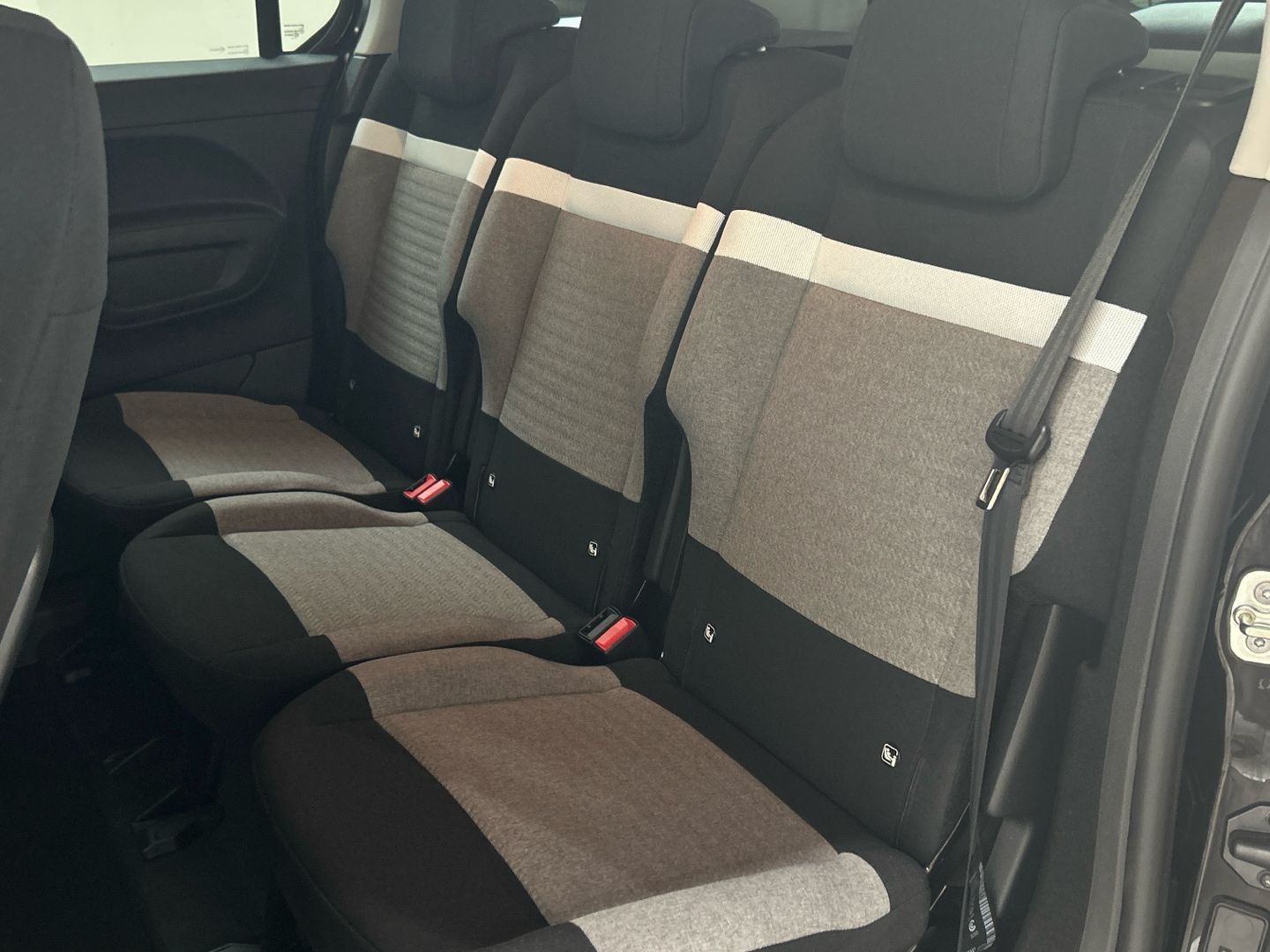 Imatge del vehicle 48