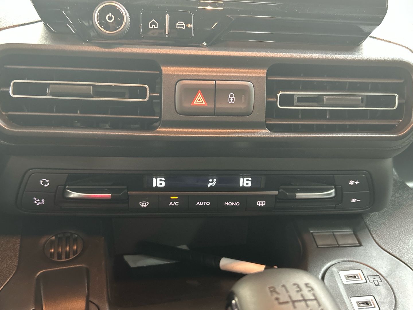 Imatge del vehicle 35