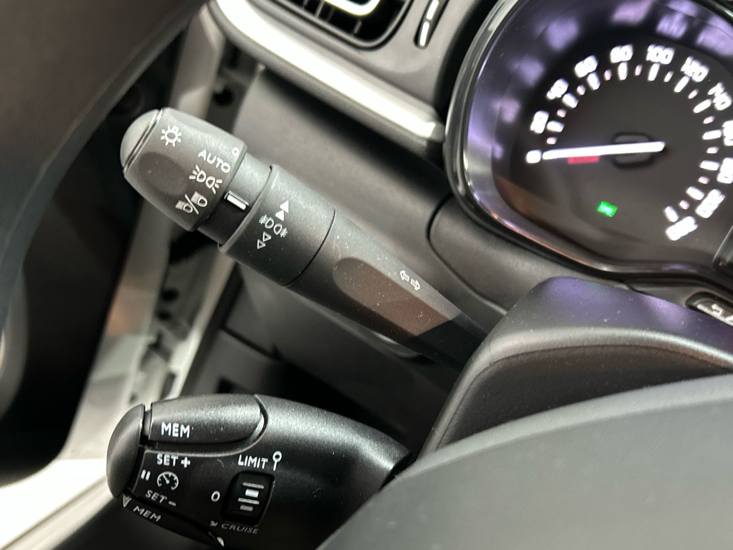 Imatge del vehicle 28