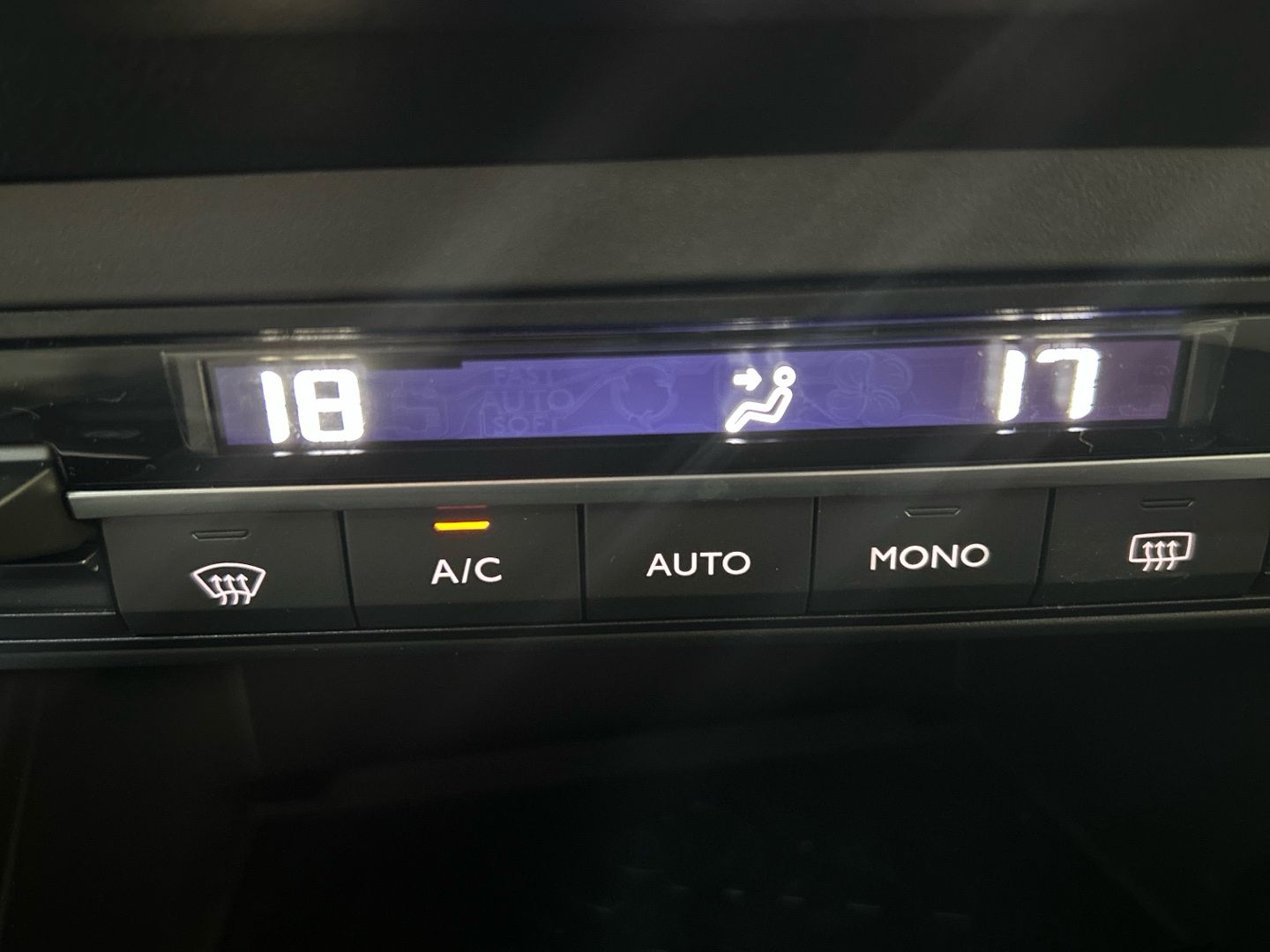 Imatge del vehicle 48