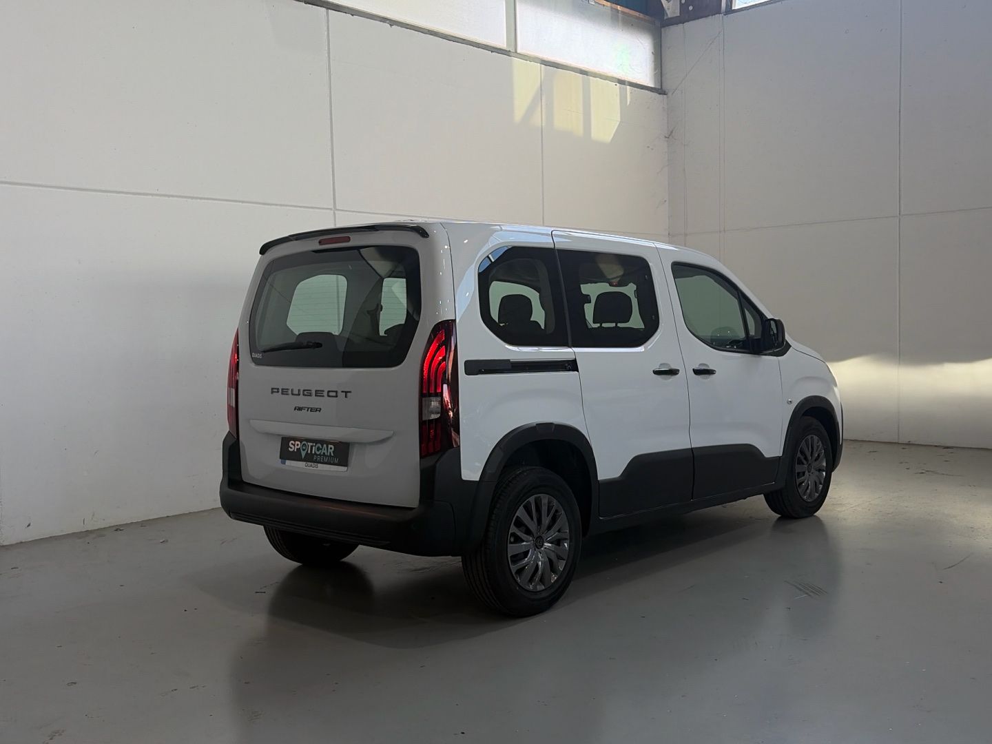 Imatge del vehicle 24