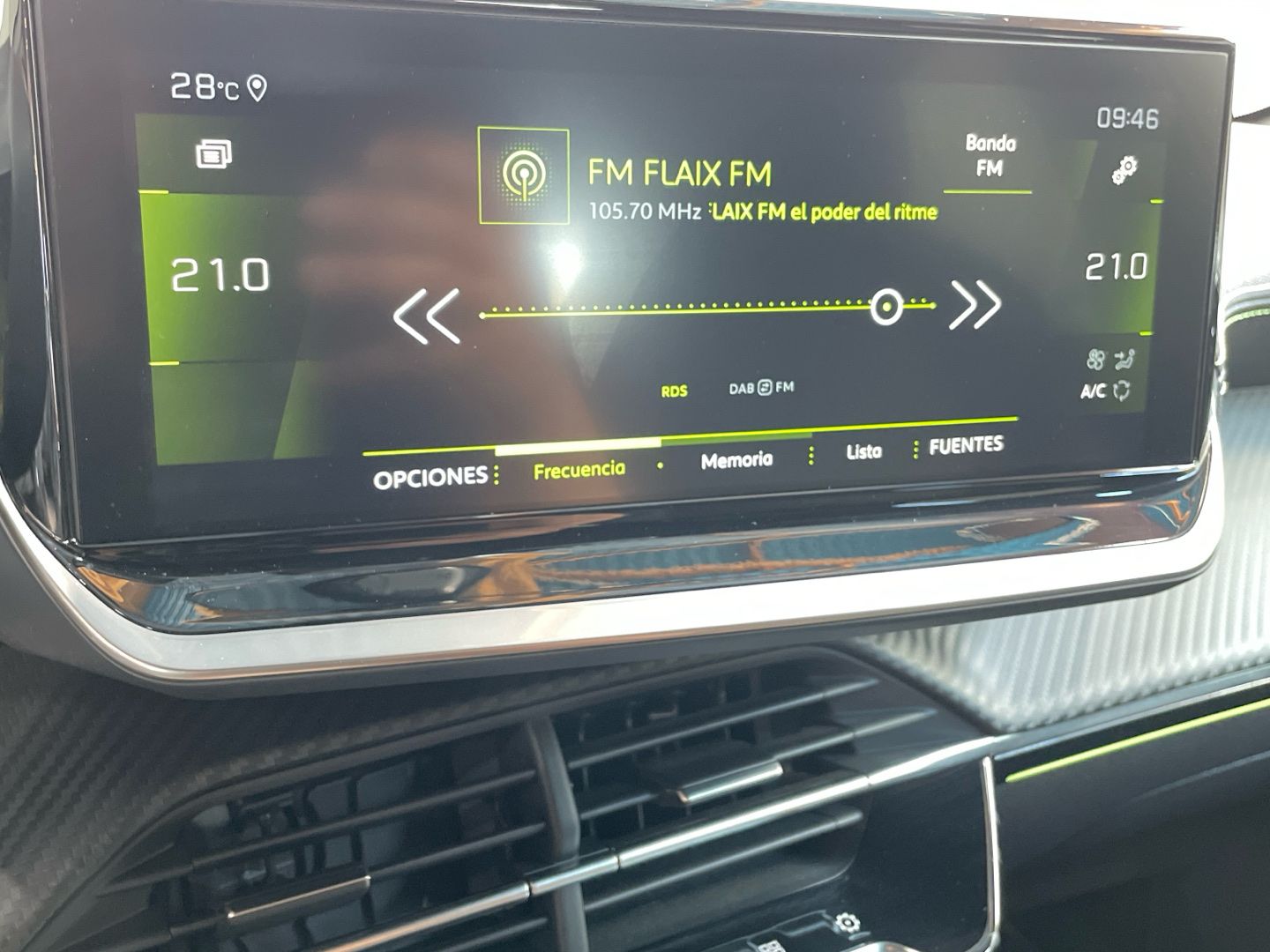 Imatge del vehicle 48
