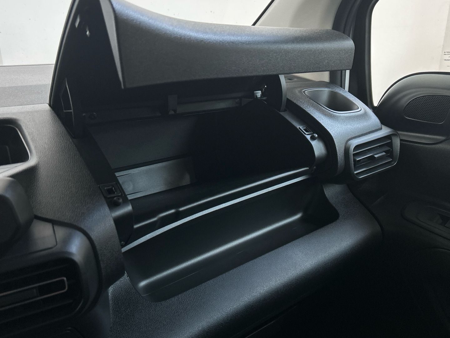 Imatge del vehicle 32