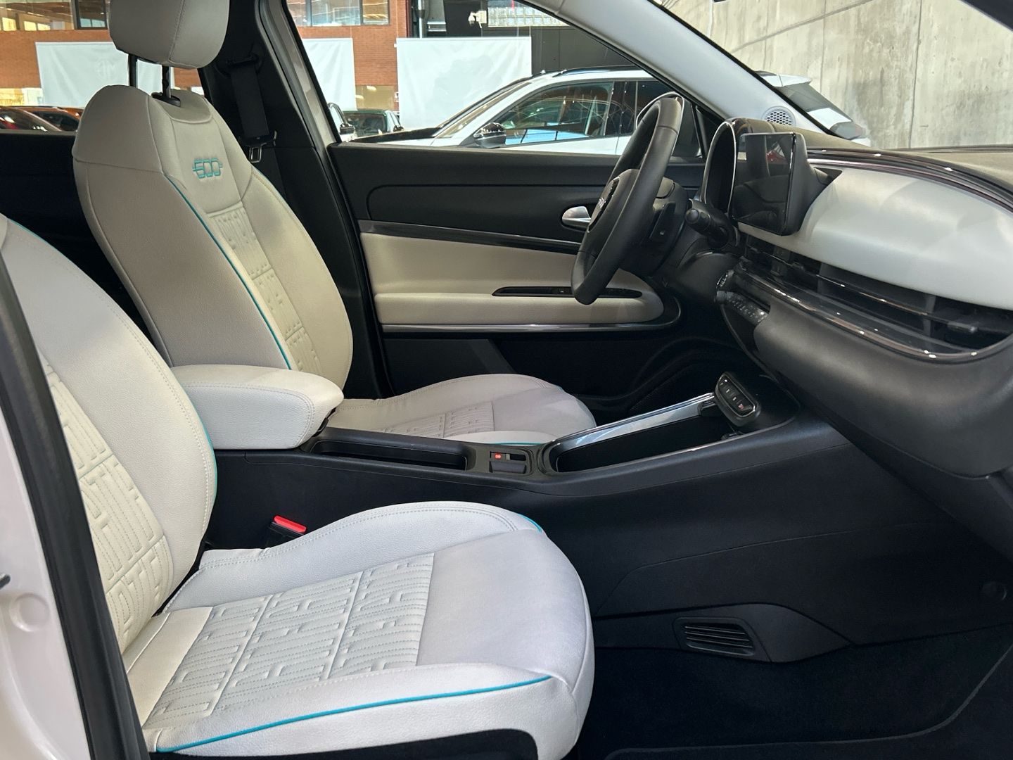 Imatge del vehicle 25