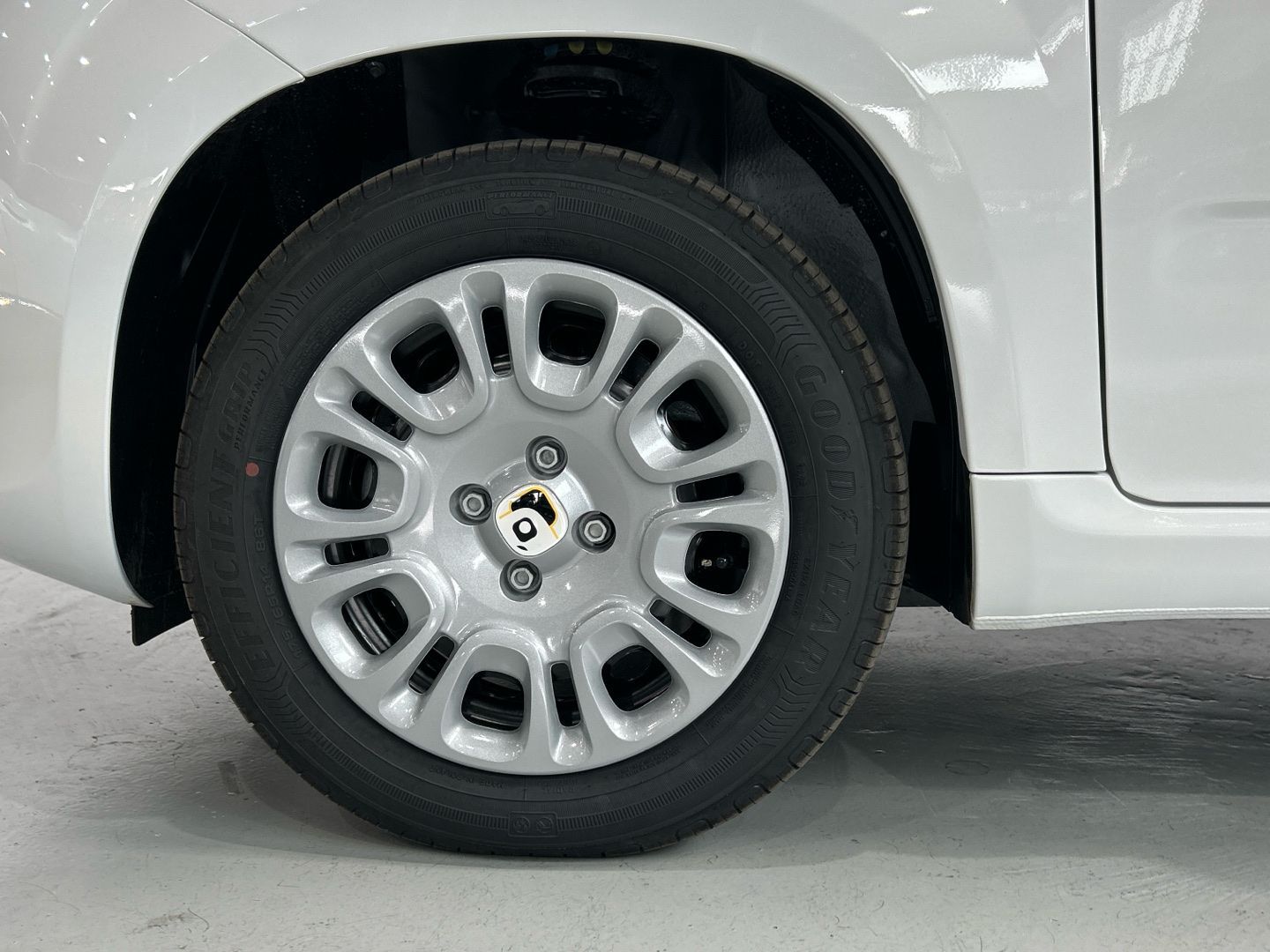 Imatge del vehicle 13