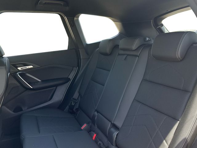 BMW X1 sDrive18d color Gris Plata. Año 2024. 110KW(150CV). Diésel. En concesionario Auto Premier, S.A. - ALCALÁ DE HENARES de Madrid