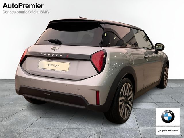 fotoG 3 del MINI MINI Cooper S 150 kW (204 CV) 204cv Gasolina del 2024 en Madrid