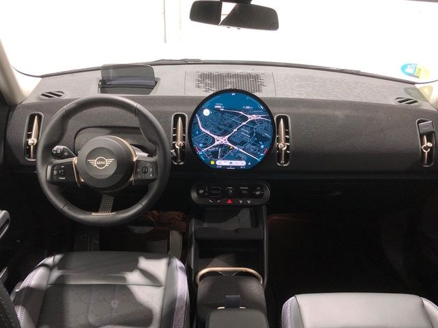 fotoG 6 del MINI MINI Countryman D 120 kW (163 CV) 163cv Diésel del 2024 en Madrid