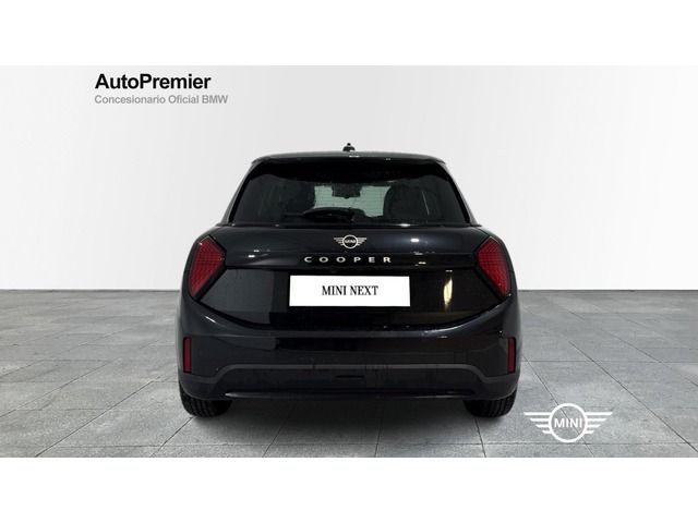 fotoG 4 del MINI MINI Cooper 5 Puertas C 115 kW (156 CV) 156cv Gasolina del 2024 en Madrid