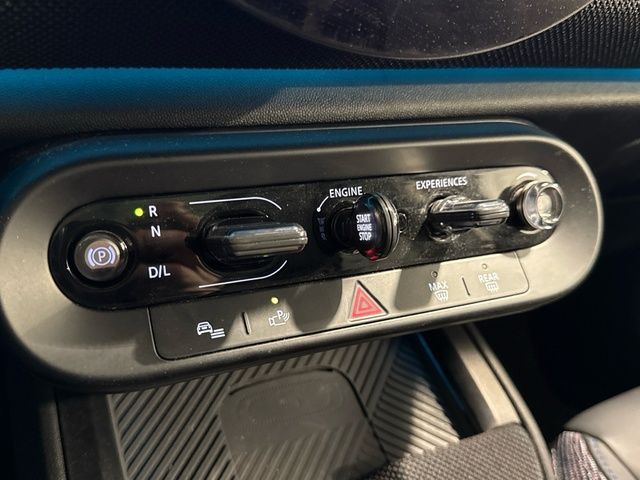 fotoG 10 del MINI MINI Countryman C 125 kW (170 CV) 170cv Gasolina del 2024 en Madrid