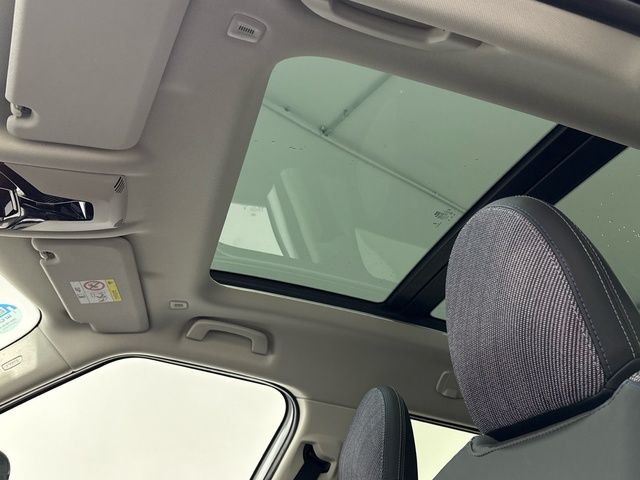 fotoG 13 del MINI MINI Countryman C 125 kW (170 CV) 170cv Gasolina del 2024 en Madrid