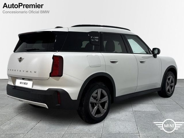 fotoG 3 del MINI MINI Countryman C 125 kW (170 CV) 170cv Gasolina del 2024 en Madrid