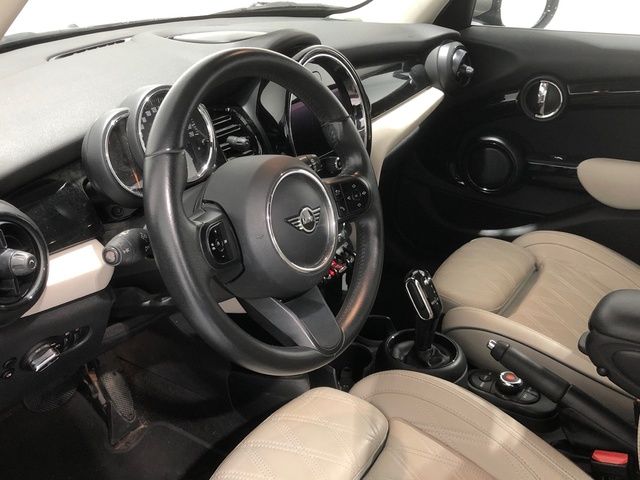 fotoG 13 del MINI MINI Cooper 5 Puertas 100 kW (136 CV) 136cv Gasolina del 2021 en Madrid