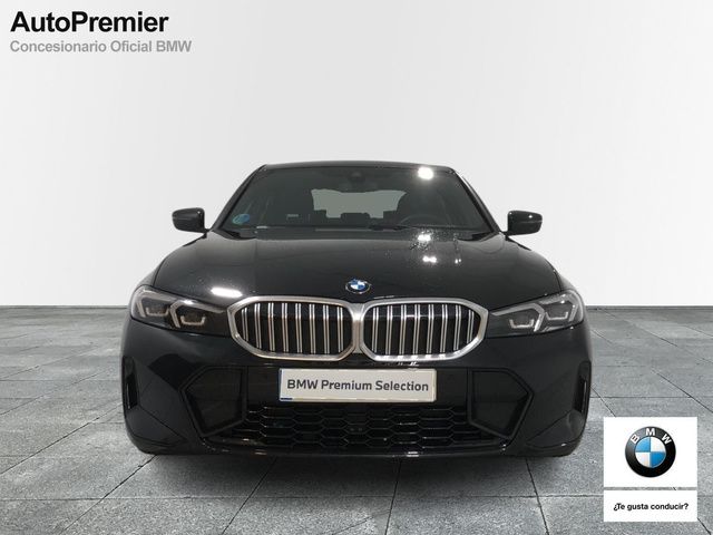 Fotos de BMW Serie 3 320d color Negro. Año 2025. 140KW(190CV). Diésel. En concesionario Auto Premier, S.A. La Garena de Madrid