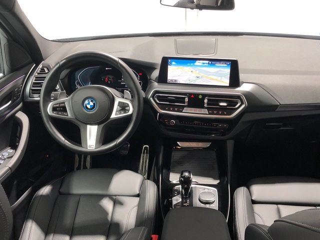 BMW X3 xDrive30e color Gris. Año 2023. 215KW(292CV). Híbrido Electro/Gasolina. En concesionario Auto Premier, S.A. - MADRID de Madrid