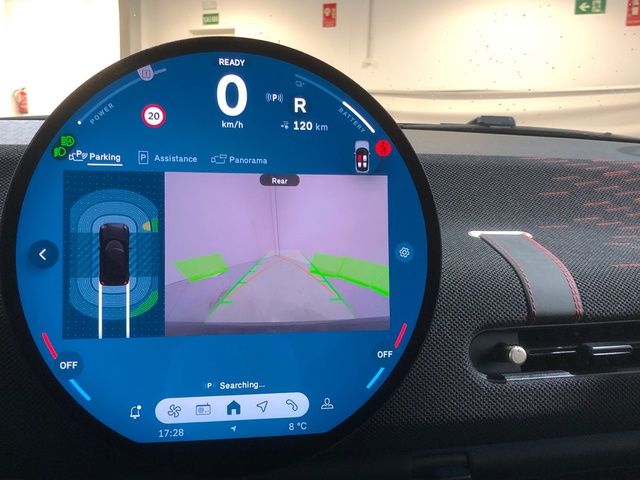 fotoG 10 del MINI MINI Cooper E 135 kW (184 CV) 184cv Eléctrico del 2024 en Madrid