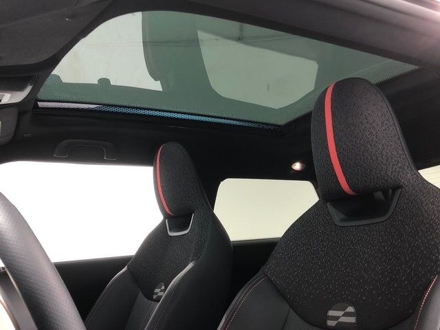 fotoG 14 del MINI MINI Cooper E 135 kW (184 CV) 184cv Eléctrico del 2024 en Madrid