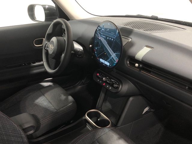 fotoG 7 del MINI MINI Cooper 5 Puertas C 115 kW (156 CV) 156cv Gasolina del 2025 en Madrid