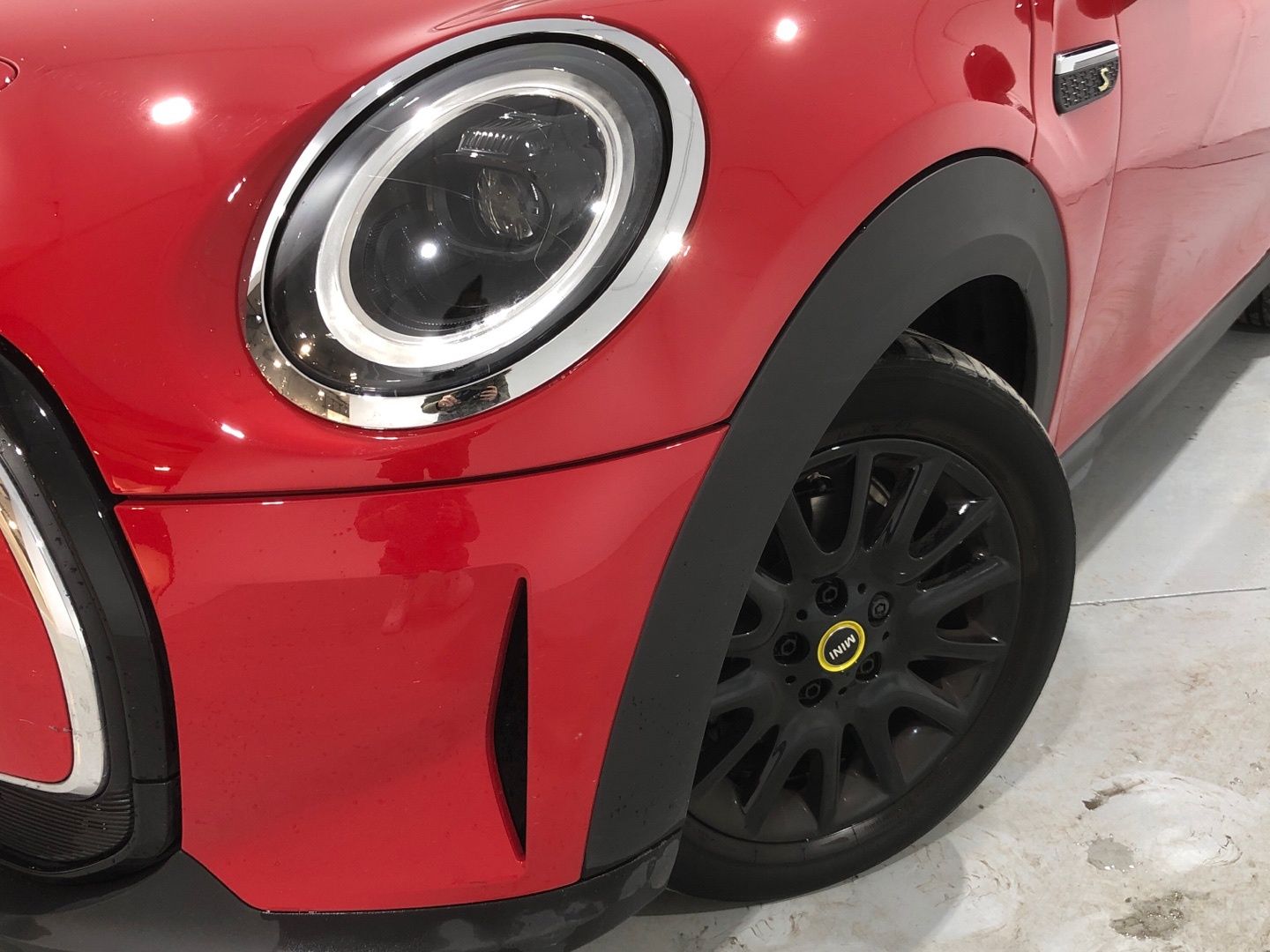 fotoG 5 del MINI MINI Cooper SE 135 kW (184 CV) 184cv Eléctrico del 2022 en Madrid