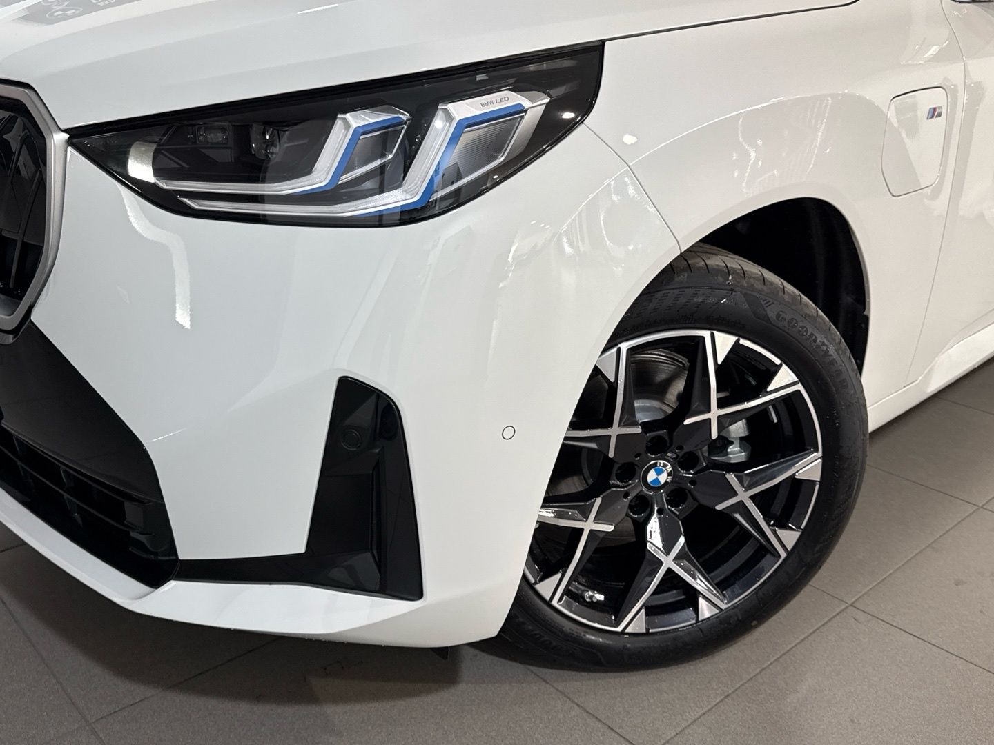 BMW X3 xDrive30e color Blanco. Año 2026. 220KW(299CV). Híbrido Electro/Gasolina. En concesionario Auto Premier, S.A. - MADRID de Madrid