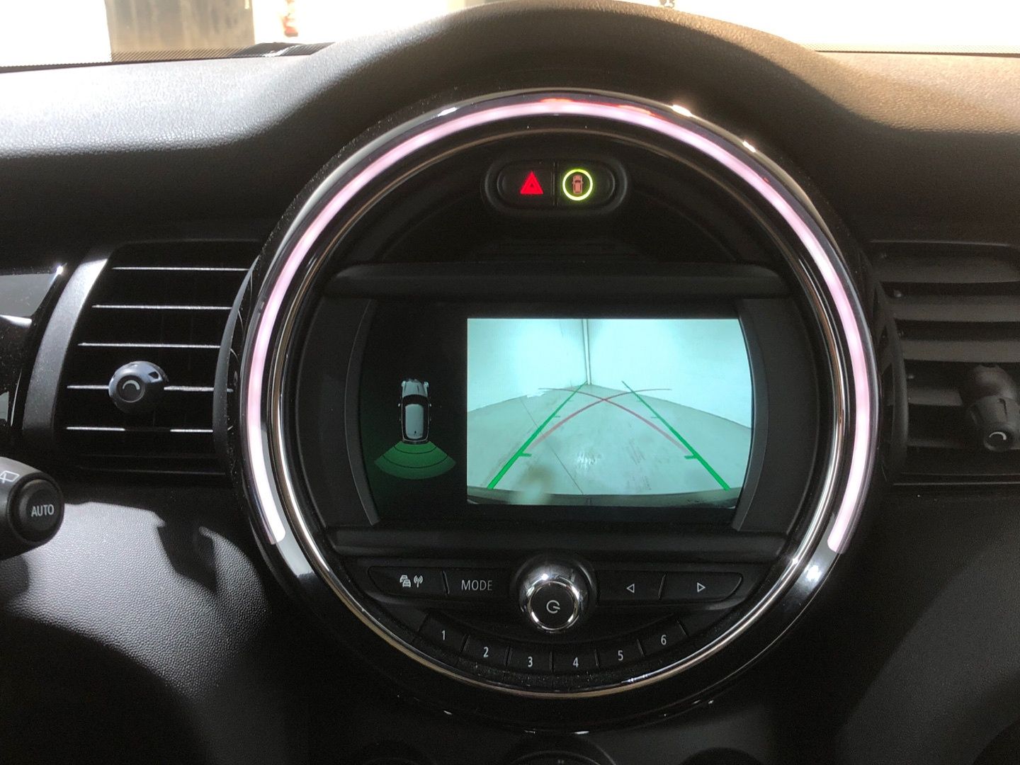 fotoG 12 del MINI MINI Cooper SE 135 kW (184 CV) 184cv Eléctrico del 2020 en Madrid