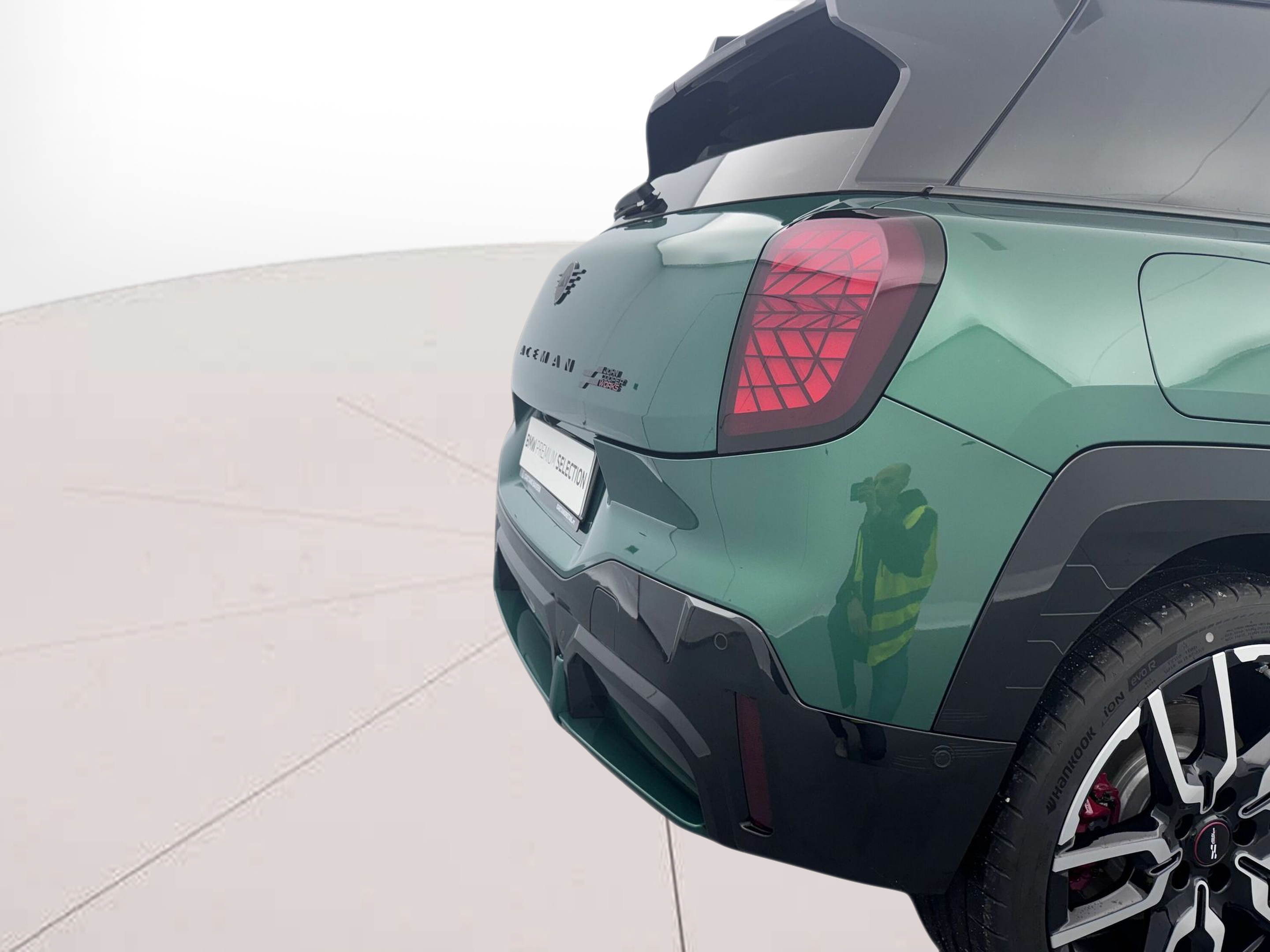 fotoG 16 del MINI MINI Aceman John Cooper Works E 190 kW (258 CV) 258cv Elétrico del 2025