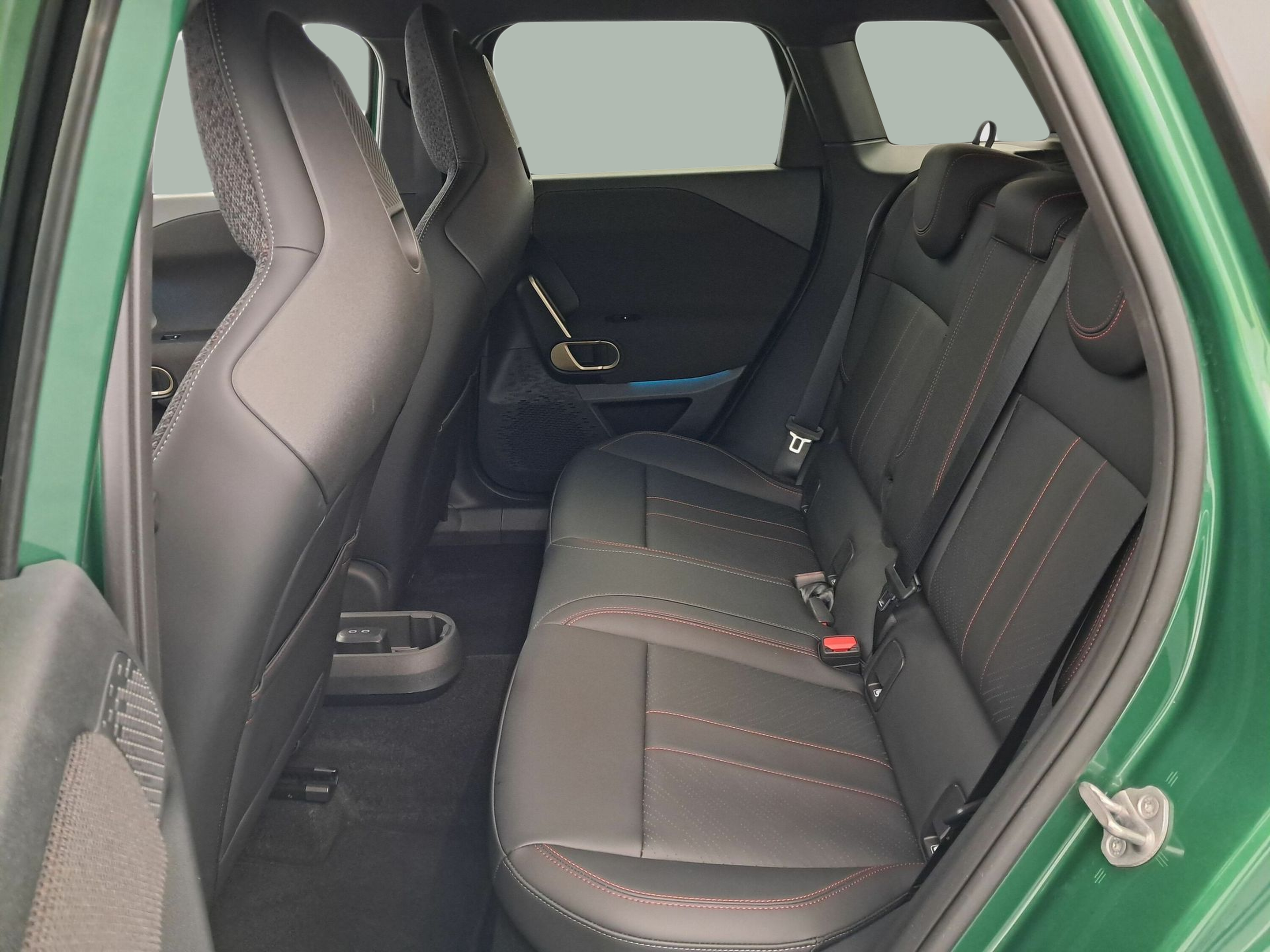 fotoG 8 del MINI MINI Aceman John Cooper Works E 190 kW (258 CV) 258cv Elétrico del 2025