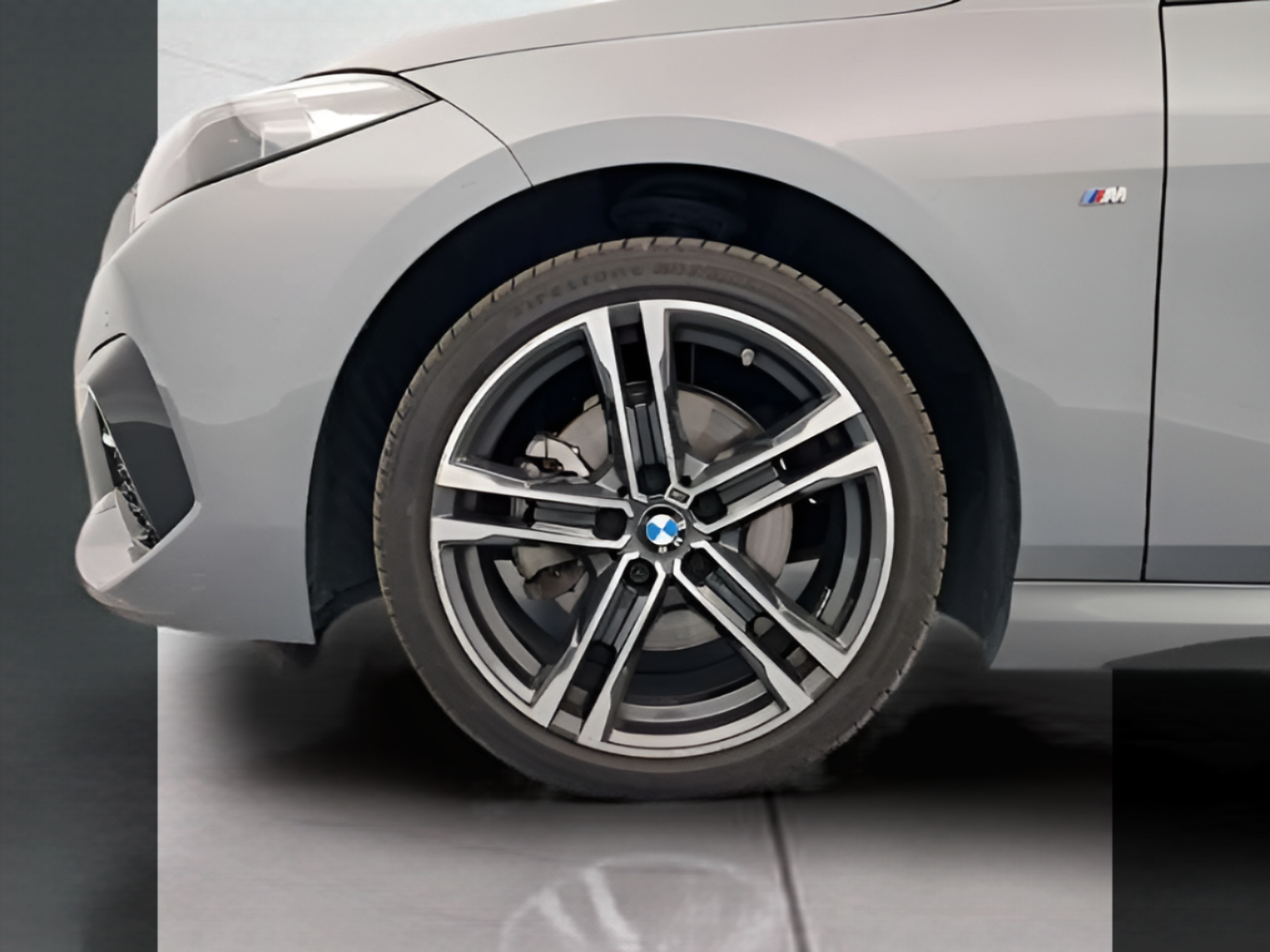 BMW Série 2 216d Gran Coupe color Gris. Ano 2024. 85KW(116CV). Diesel.