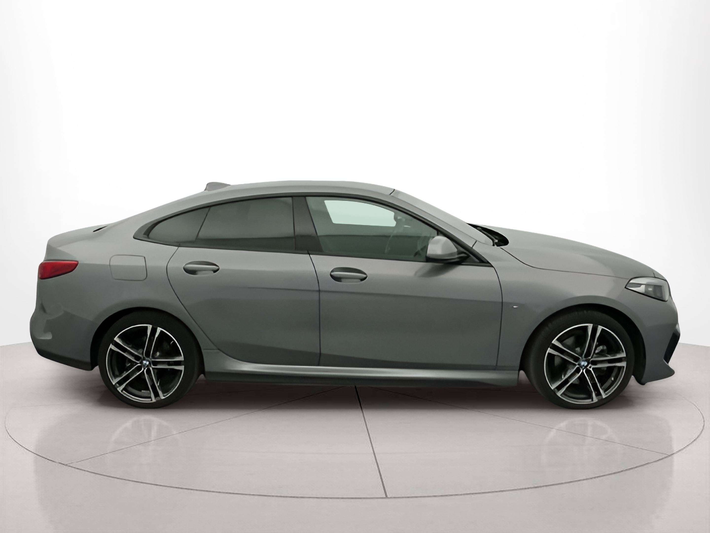 BMW Série 2 216d Gran Coupe color Gris. Ano 2024. 85KW(116CV). Diesel.