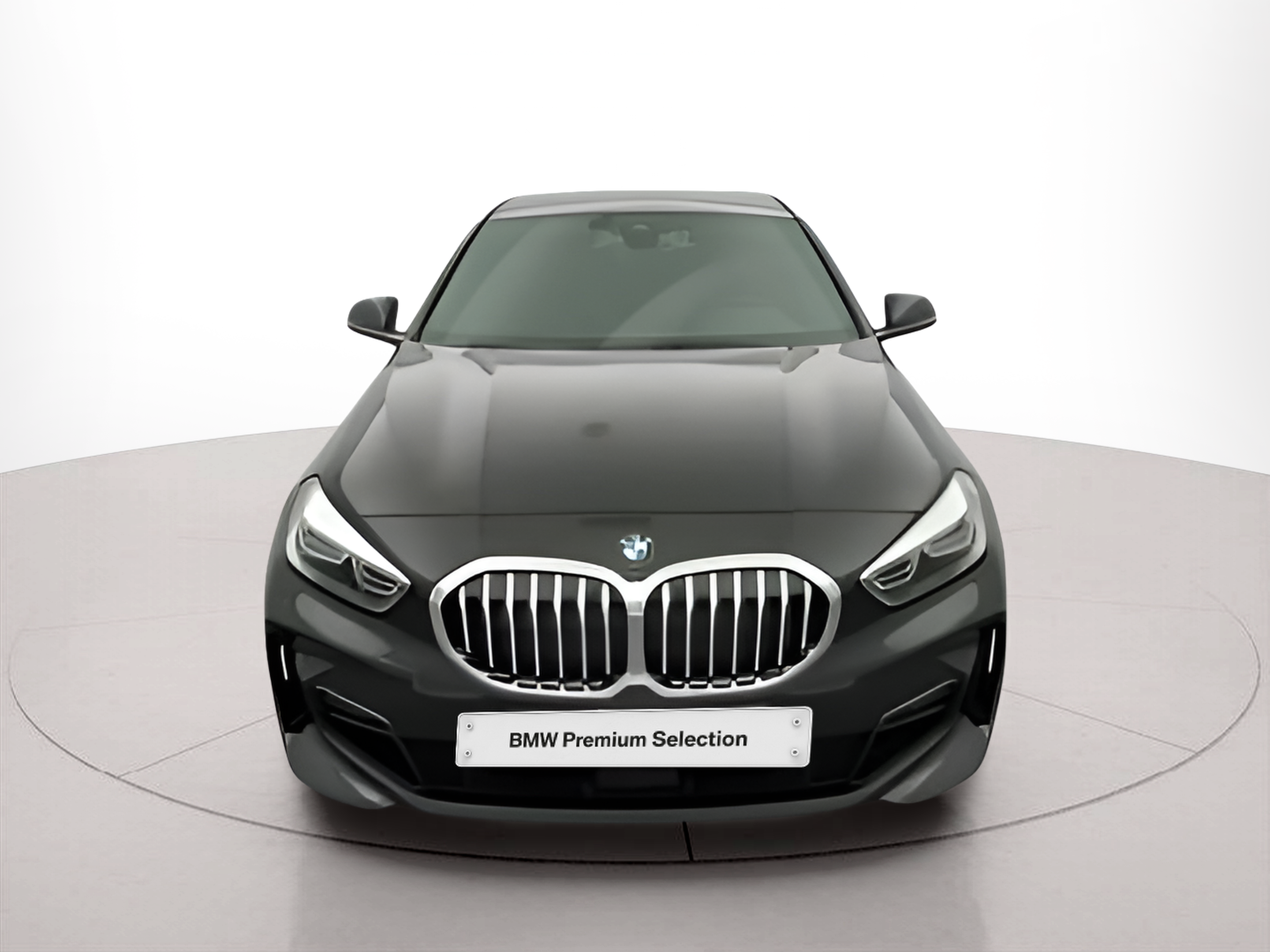 BMW Série 1 116d color Negro. Ano 2024. 85KW(116CV). Diesel. 