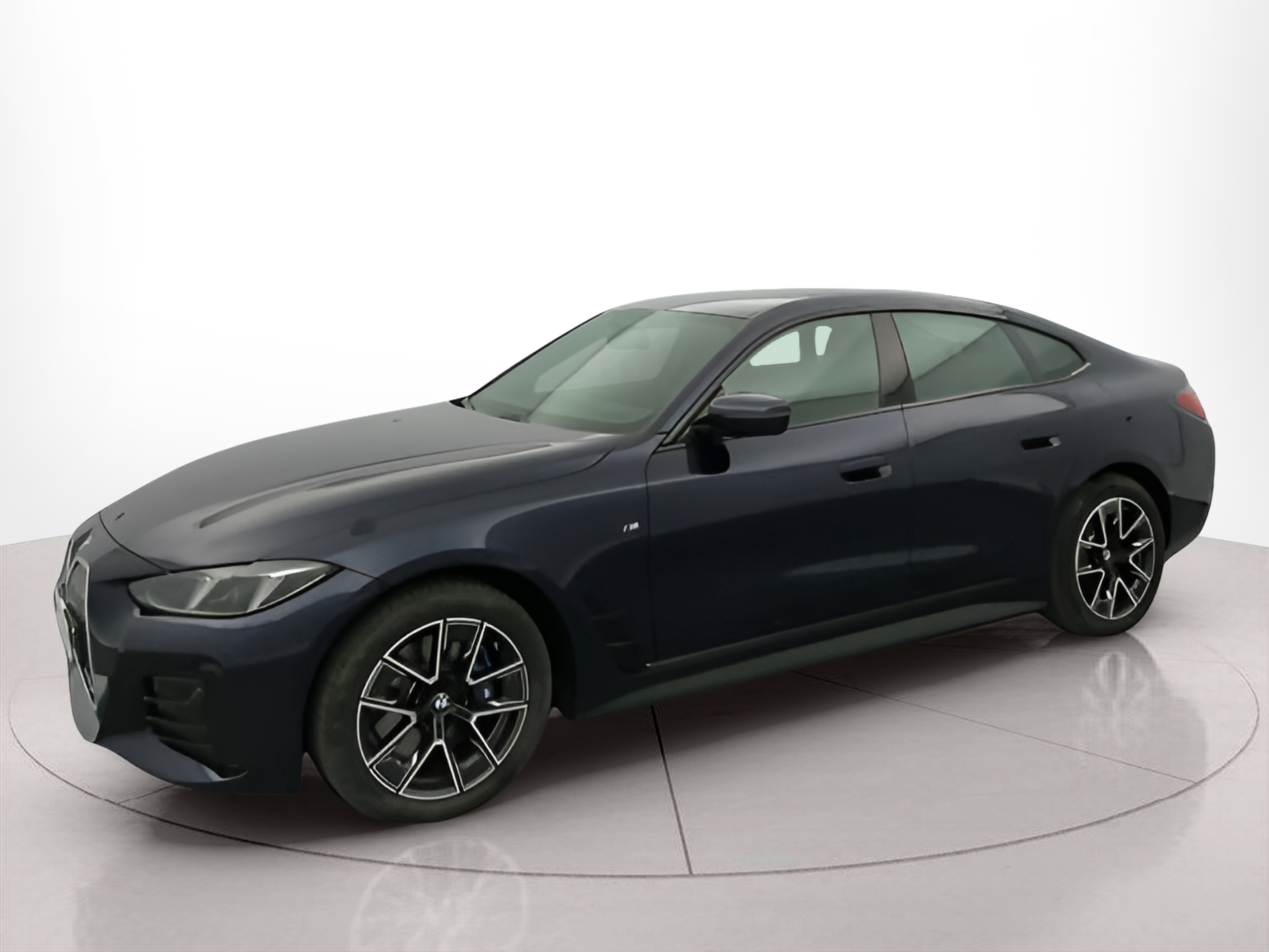 BMW i4 i4 eDrive35 color Azul. Ano 2024. 210KW(286CV). Elétrico. 