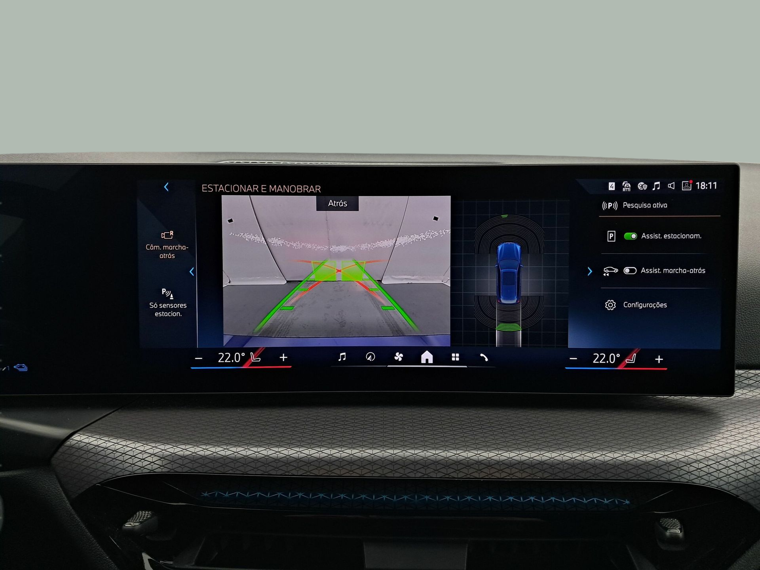 BMW Série 3 330e Touring color Azul. Año 2025. 215KW(292CV). Elétrico / Gasolina Híbrido. En concesionario BMW Group Portugal Outlet de Oeiras