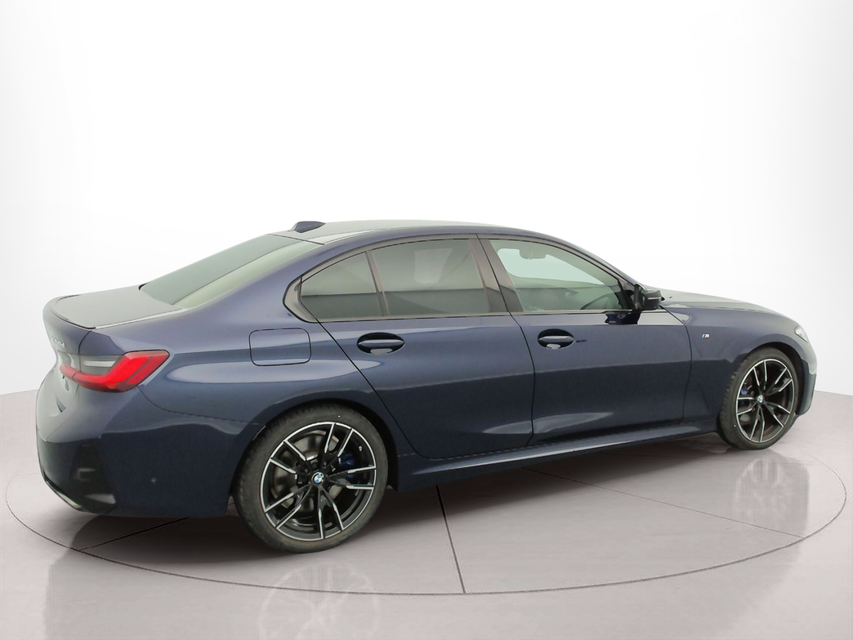 BMW Série 3 M340d color Azul. Año 2025. 250KW(340CV). Diesel. En concesionario BMW Group Portugal Outlet de Oeiras