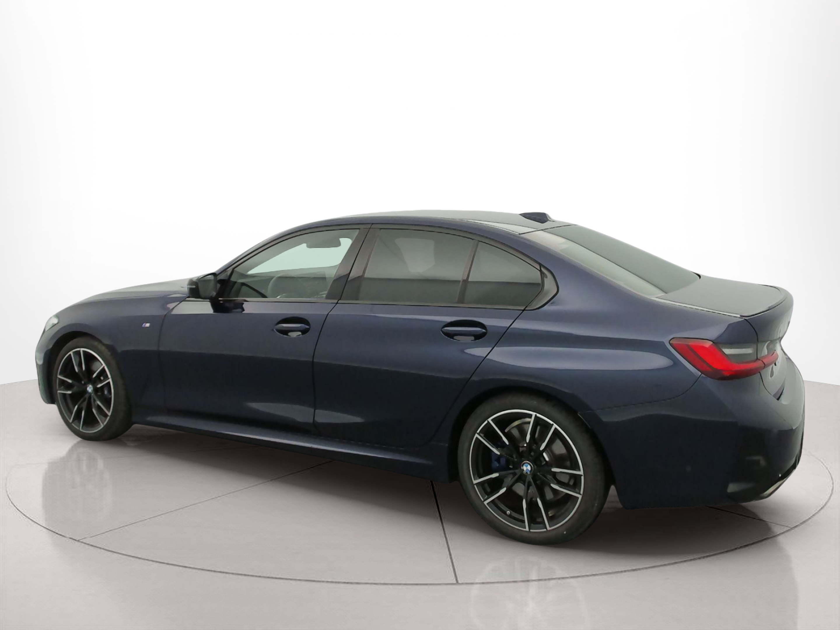 BMW Série 3 M340d color Azul. Año 2025. 250KW(340CV). Diesel. En concesionario BMW Group Portugal Outlet de Oeiras