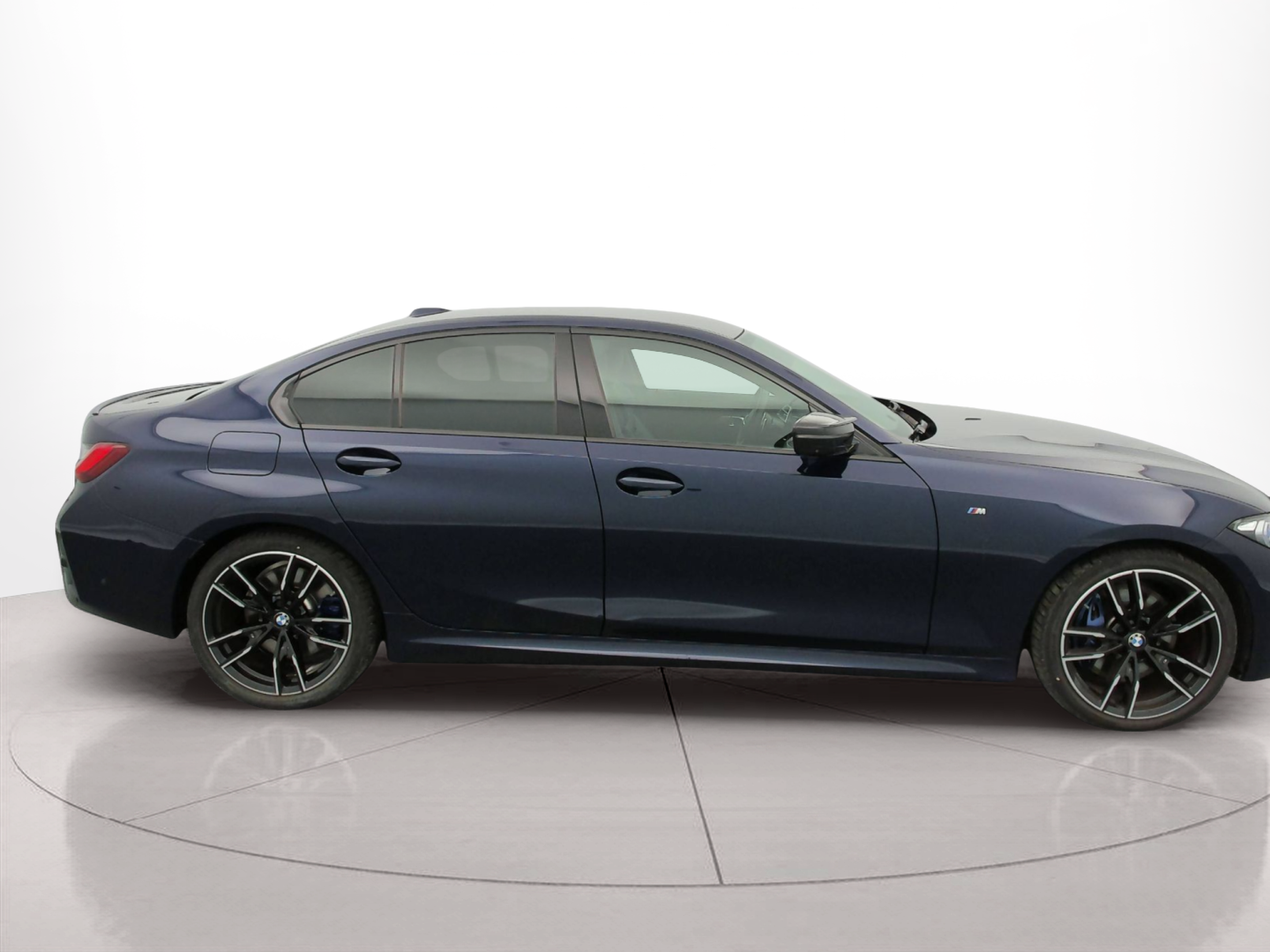 BMW Série 3 M340d color Azul. Año 2025. 250KW(340CV). Diesel. En concesionario BMW Group Portugal Outlet de Oeiras