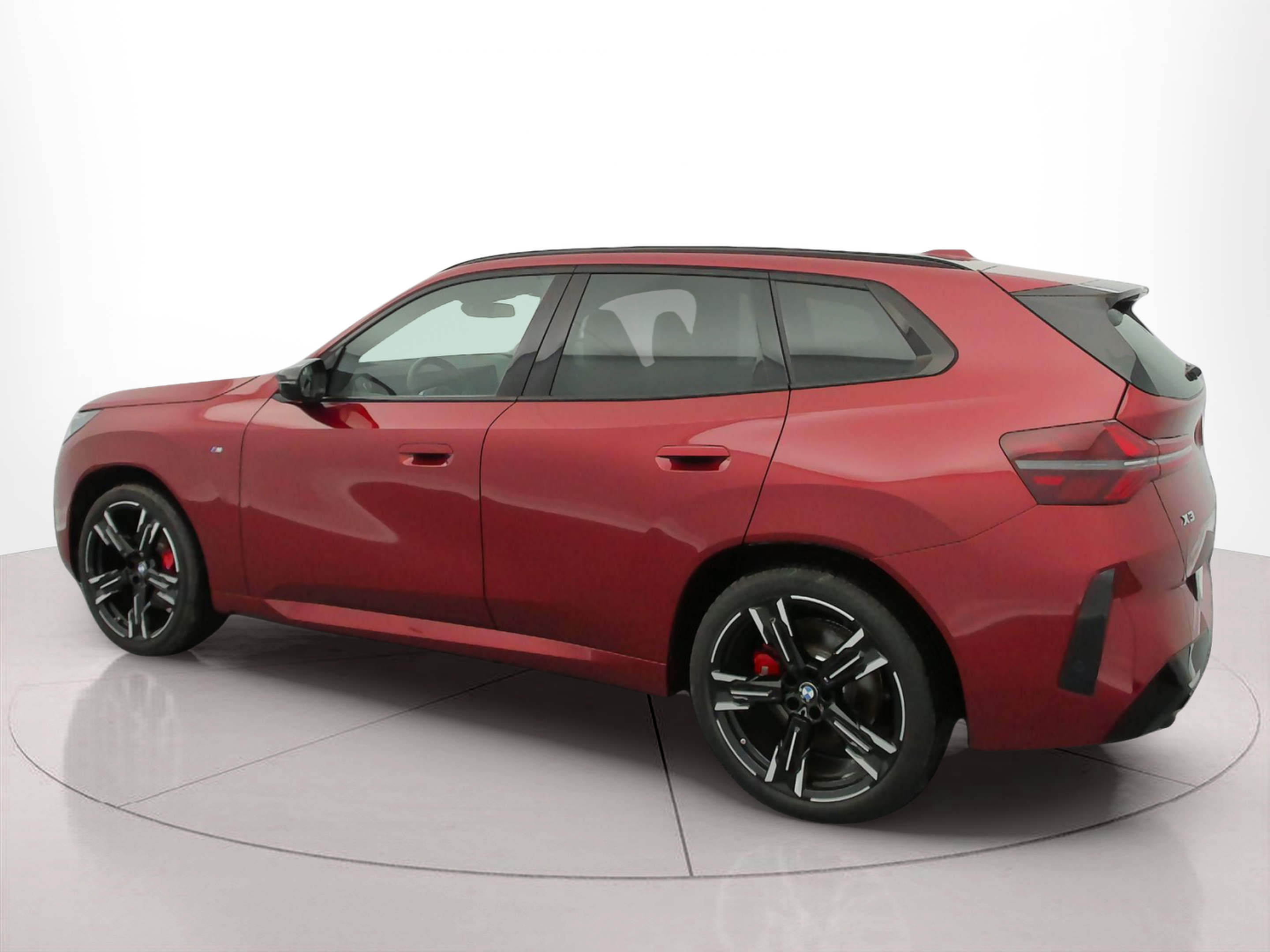 BMW X3 M50 color Rojo. Año 2024. 293KW(398CV). Gasolina. En concesionario BMW Group Portugal Outlet de Oeiras