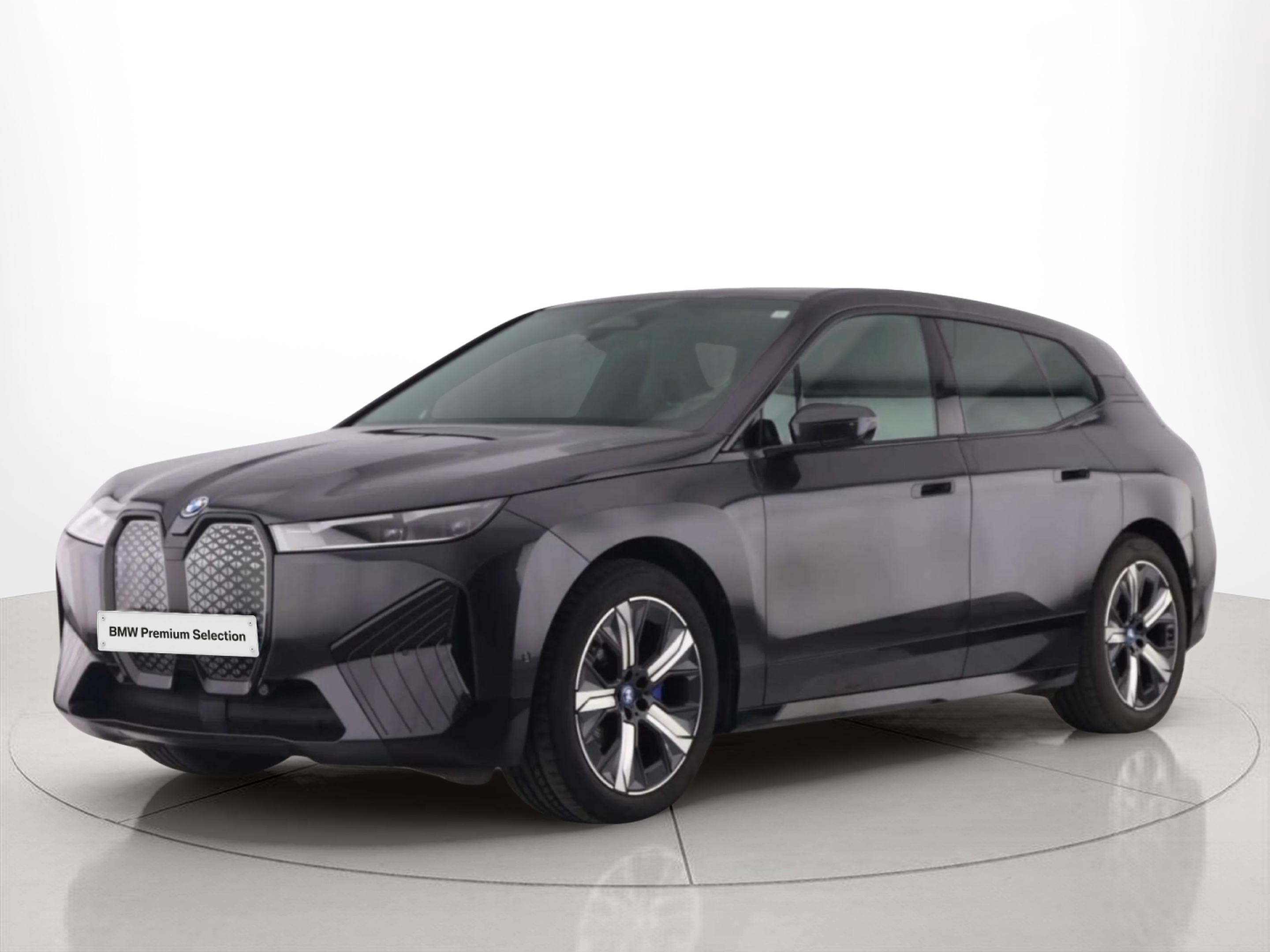 BMW iX xDrive40 color Gris. Ano 2023. 240KW(326CV). Elétrico. 