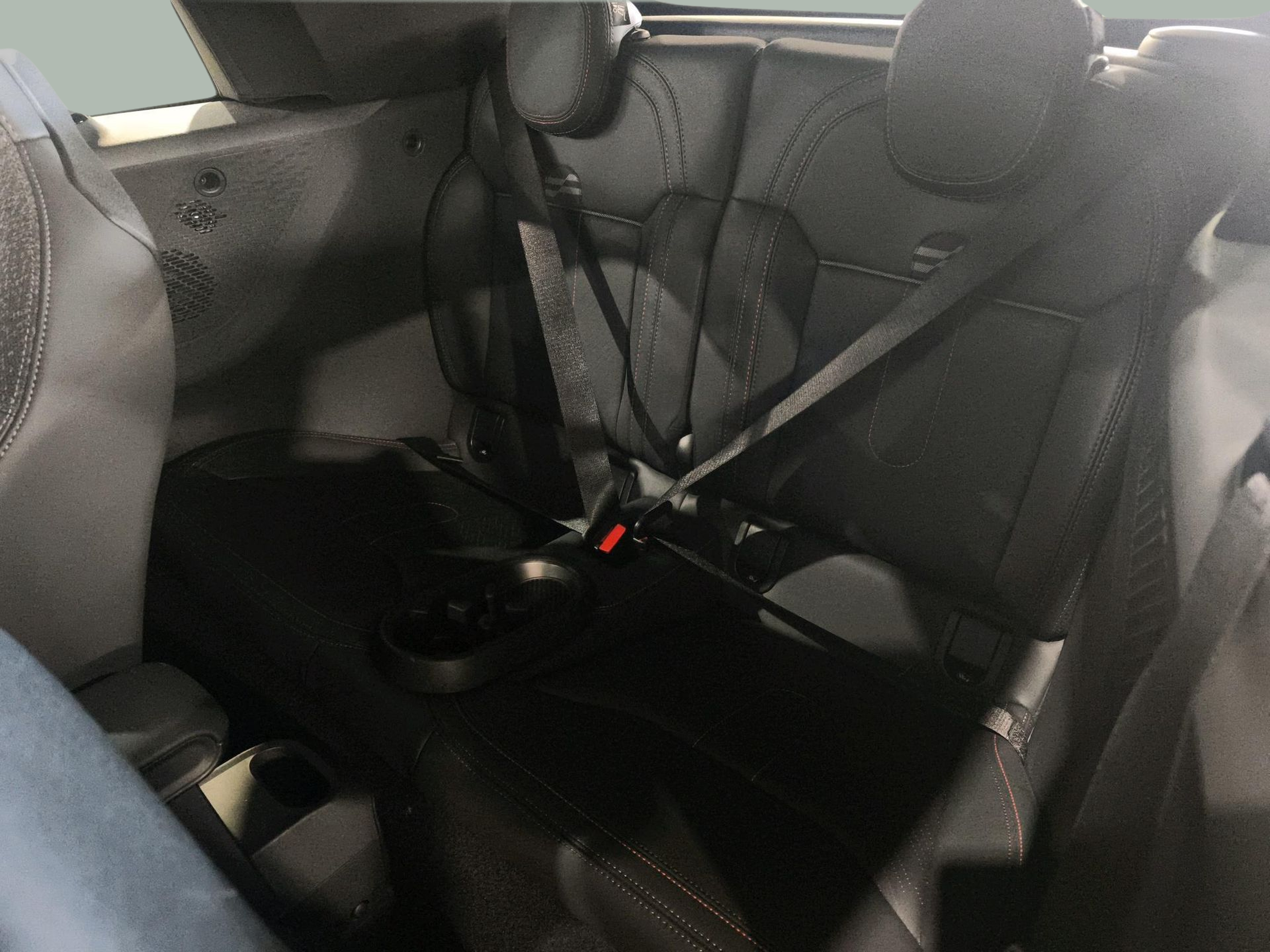 fotoG 9 del MINI MINI Cabrio John Cooper Works 170 kW (231 CV) 231cv Gasolina de 2025 em Oeiras