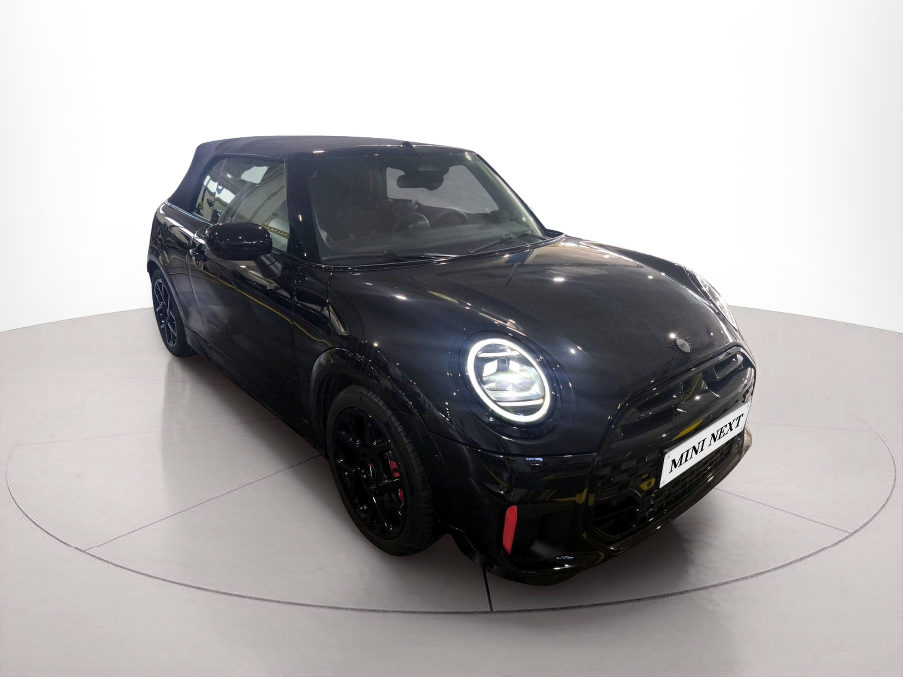 fotoG 15 del MINI MINI Cabrio John Cooper Works 170 kW (231 CV) 231cv Gasolina de 2025 em Oeiras