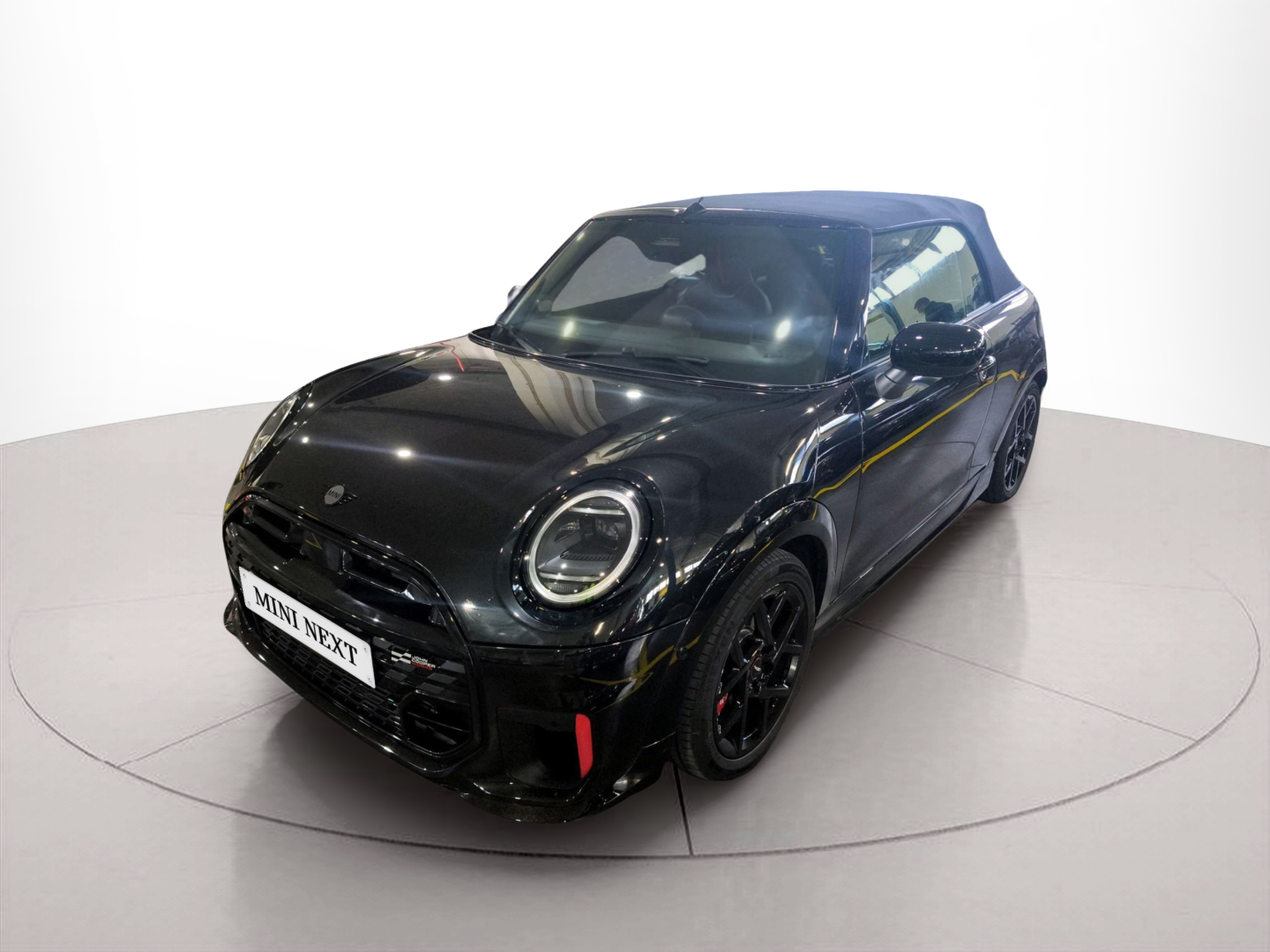 Fotos de MINI Cabrio John Cooper Works 170 kW (231 CV)