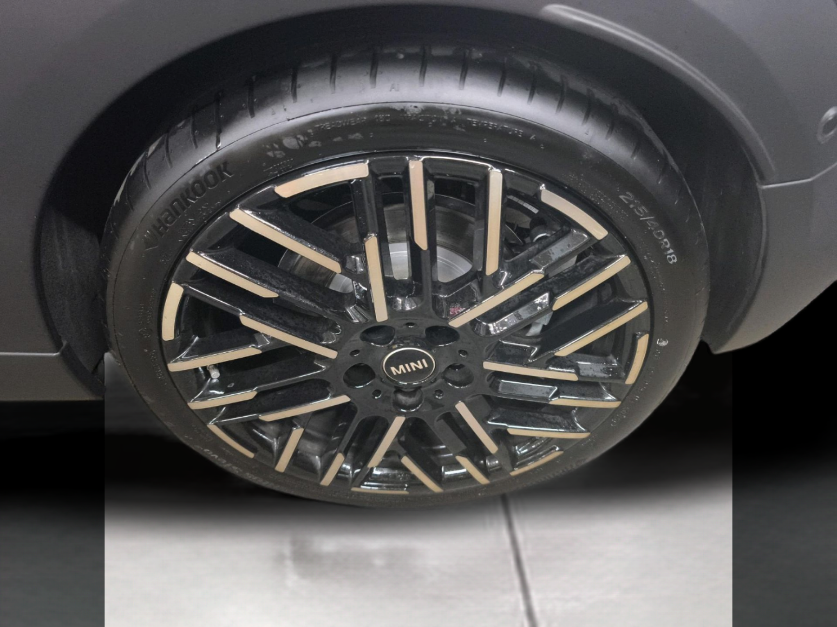 fotoG 14 del MINI MINI Cabrio Cooper 120 kW (163 CV) 163cv Gasolina de 2025 em Oeiras