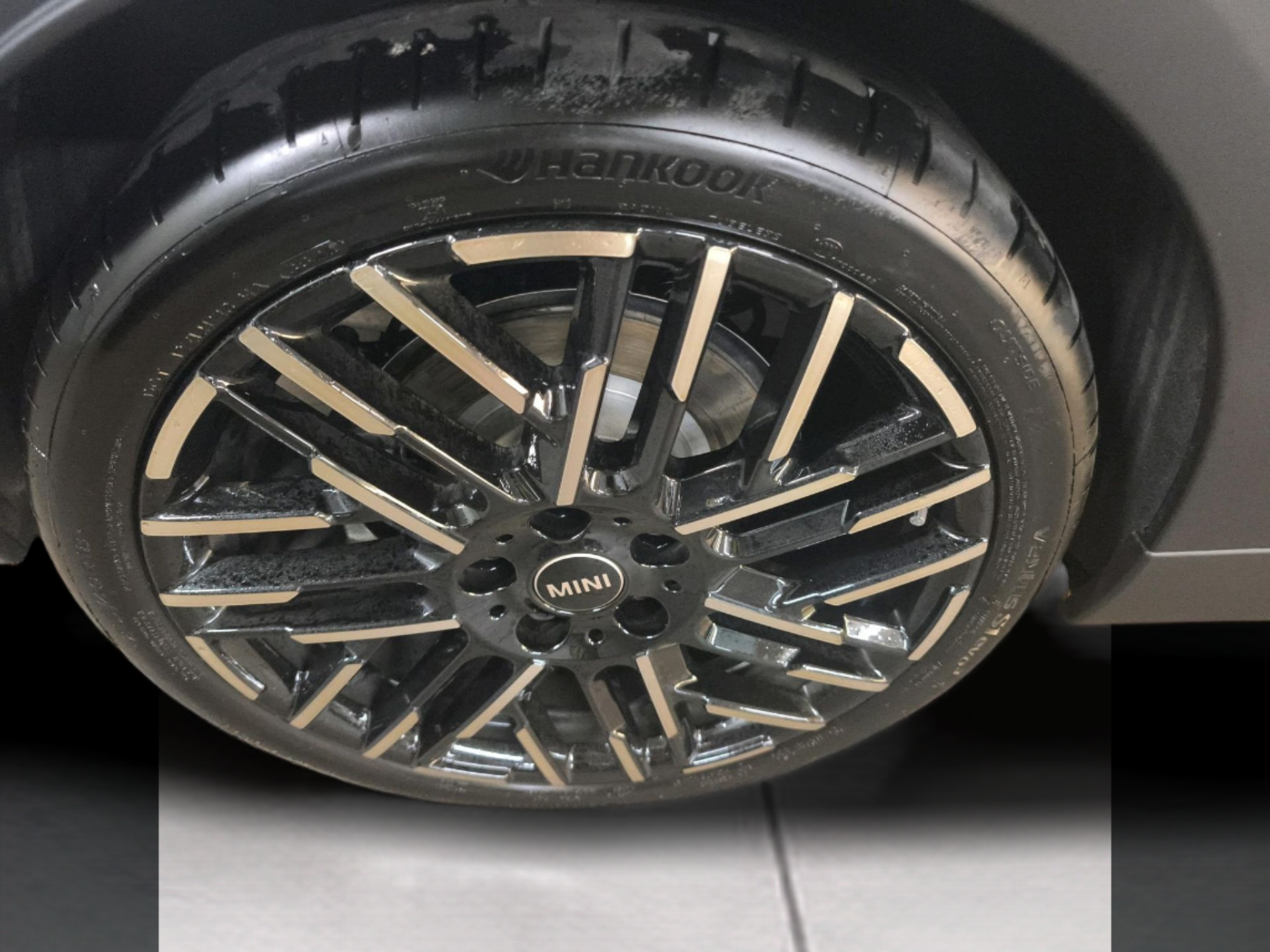 fotoG 11 del MINI MINI Cabrio Cooper 120 kW (163 CV) 163cv Gasolina de 2025 em Oeiras