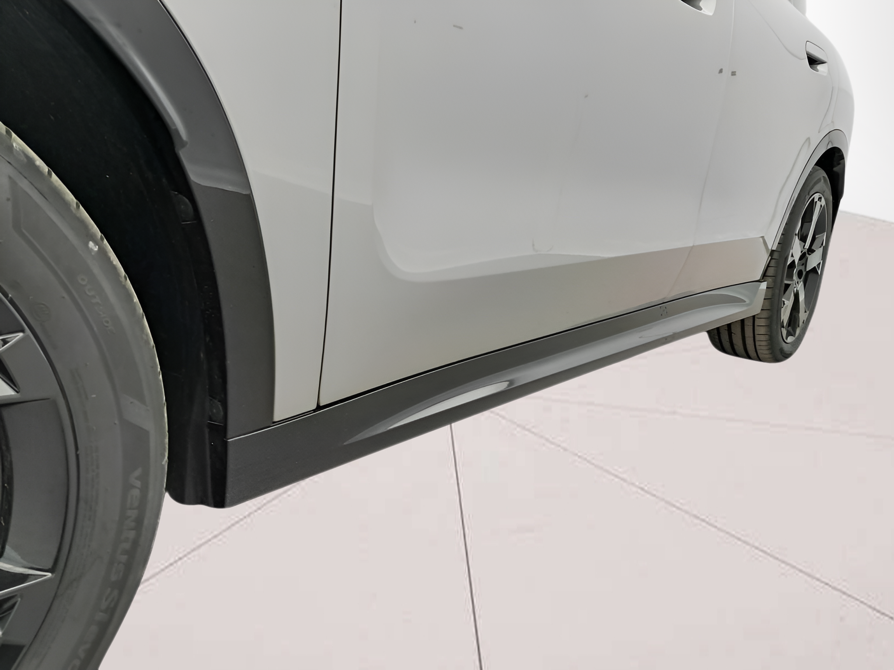 fotoG 17 del MINI MINI Countryman SE ALL4 	230 kW (313 CV) 313cv Elétrico de 2024 em Oeiras