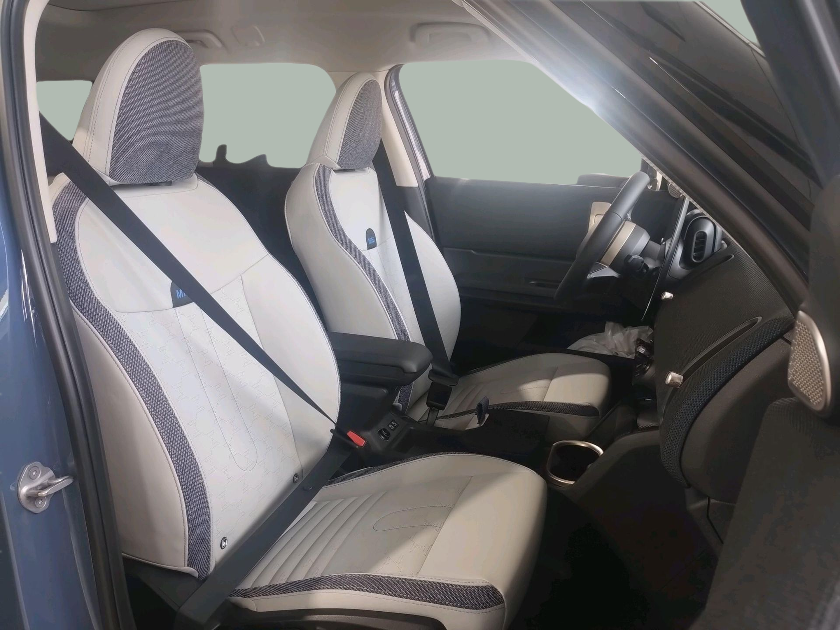 fotoG 8 del MINI MINI Countryman C 125 kW (170 CV) 170cv Gasolina de 2025 em Oeiras