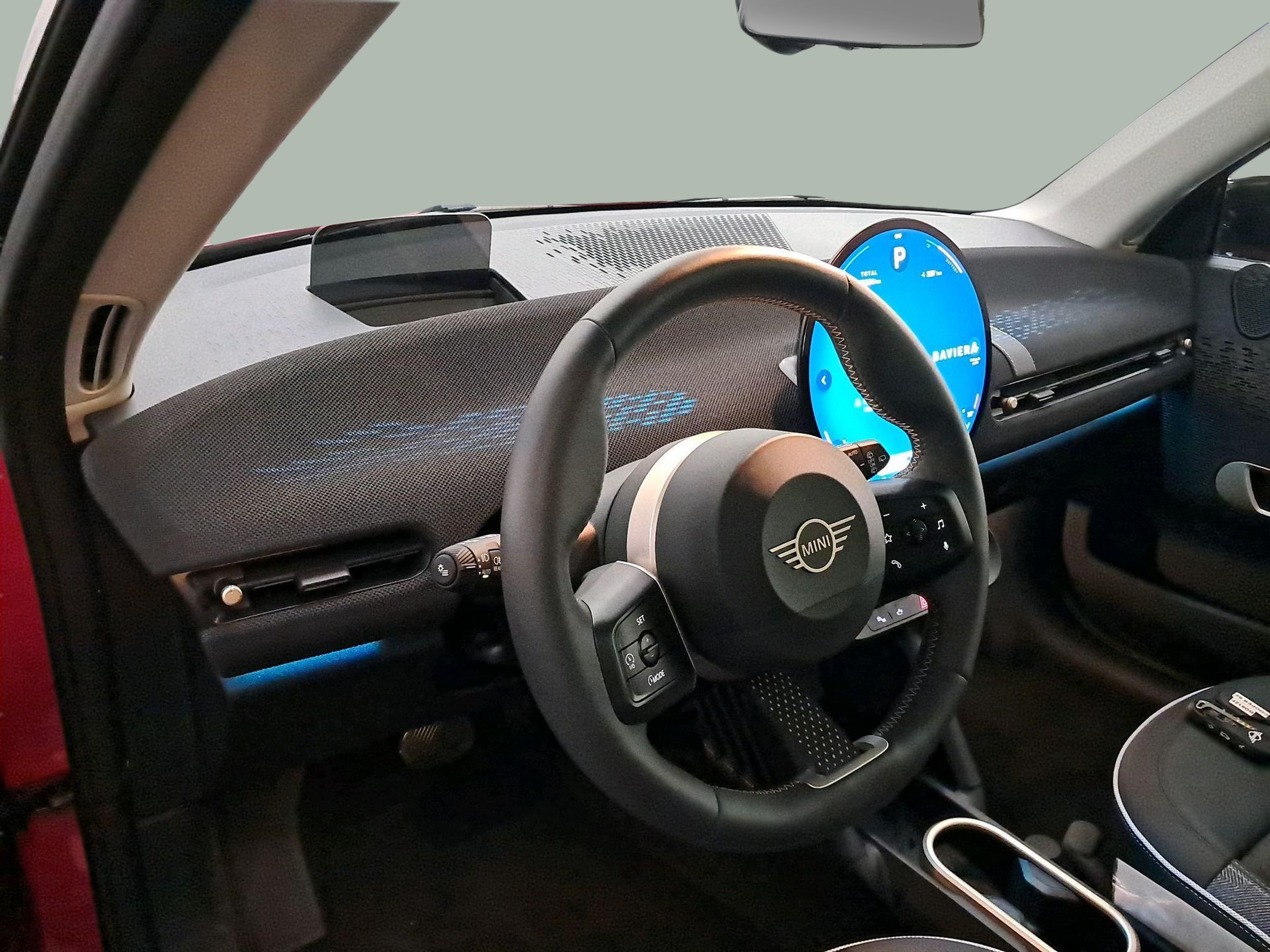 fotoG 7 del MINI MINI 3 Portas Cooper S E 160 kW (218 CV) 218cv Elétrico de 2025 em Oeiras